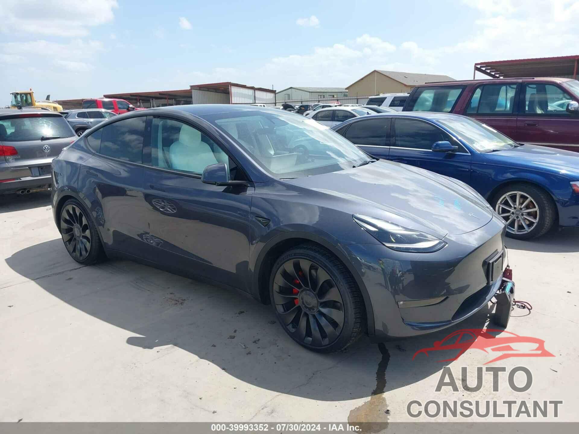 TESLA MODEL Y 2023 - 7SAYGDEF9PF905712