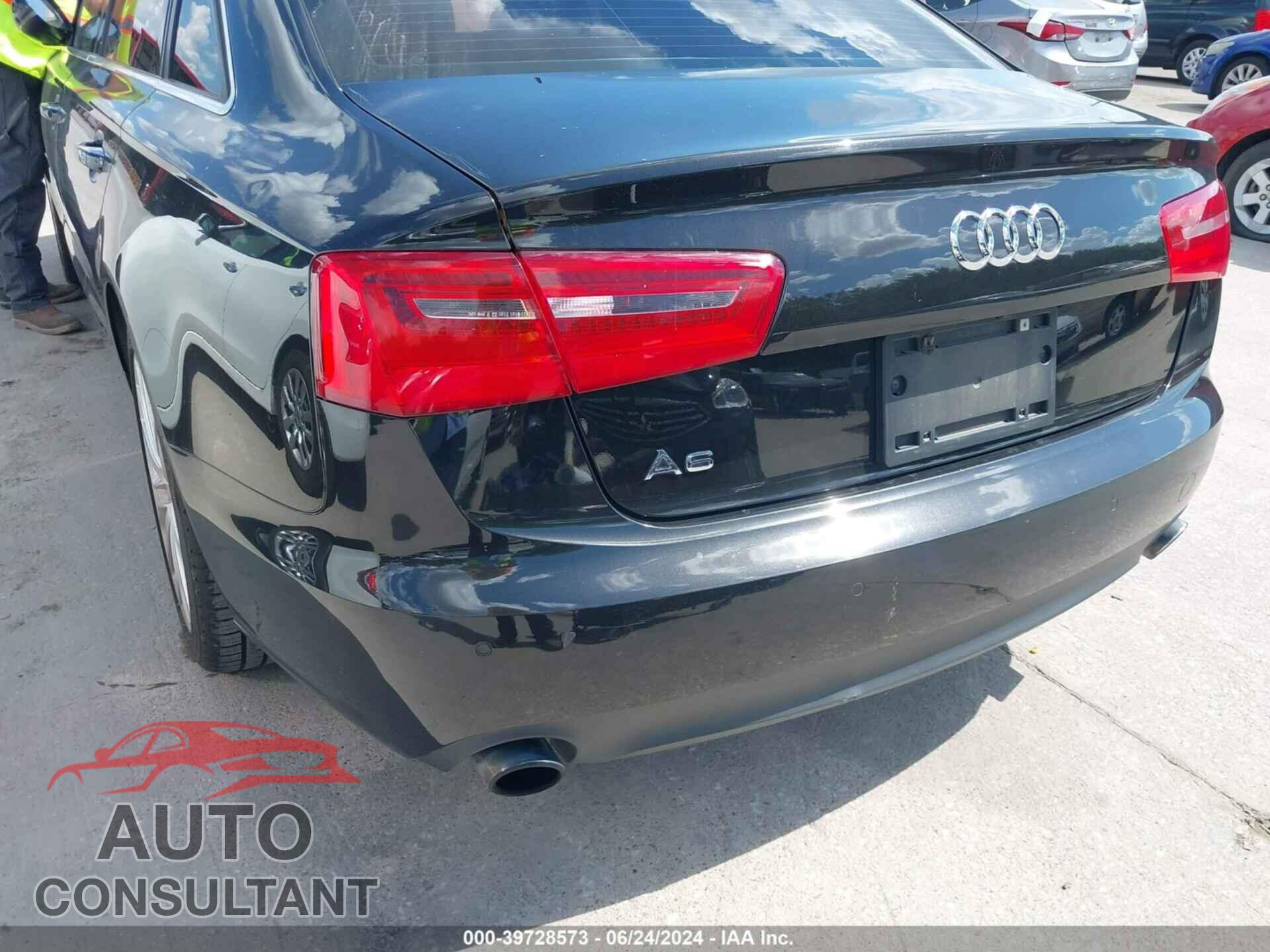AUDI A6 2013 - WAUDFAFC9DN044656