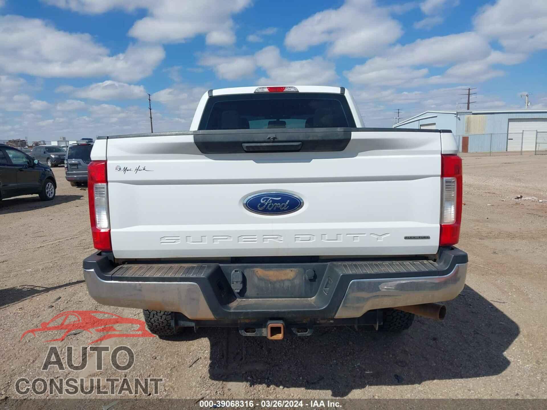 FORD F-250 2017 - 1FT7X2B64HEE85670