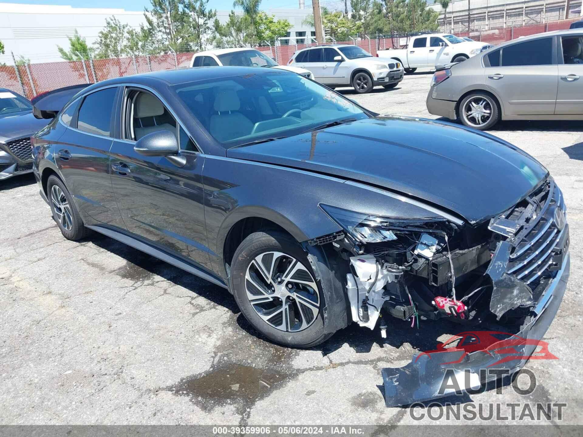 HYUNDAI SONATA 2023 - KMHL24JJ8PA055169