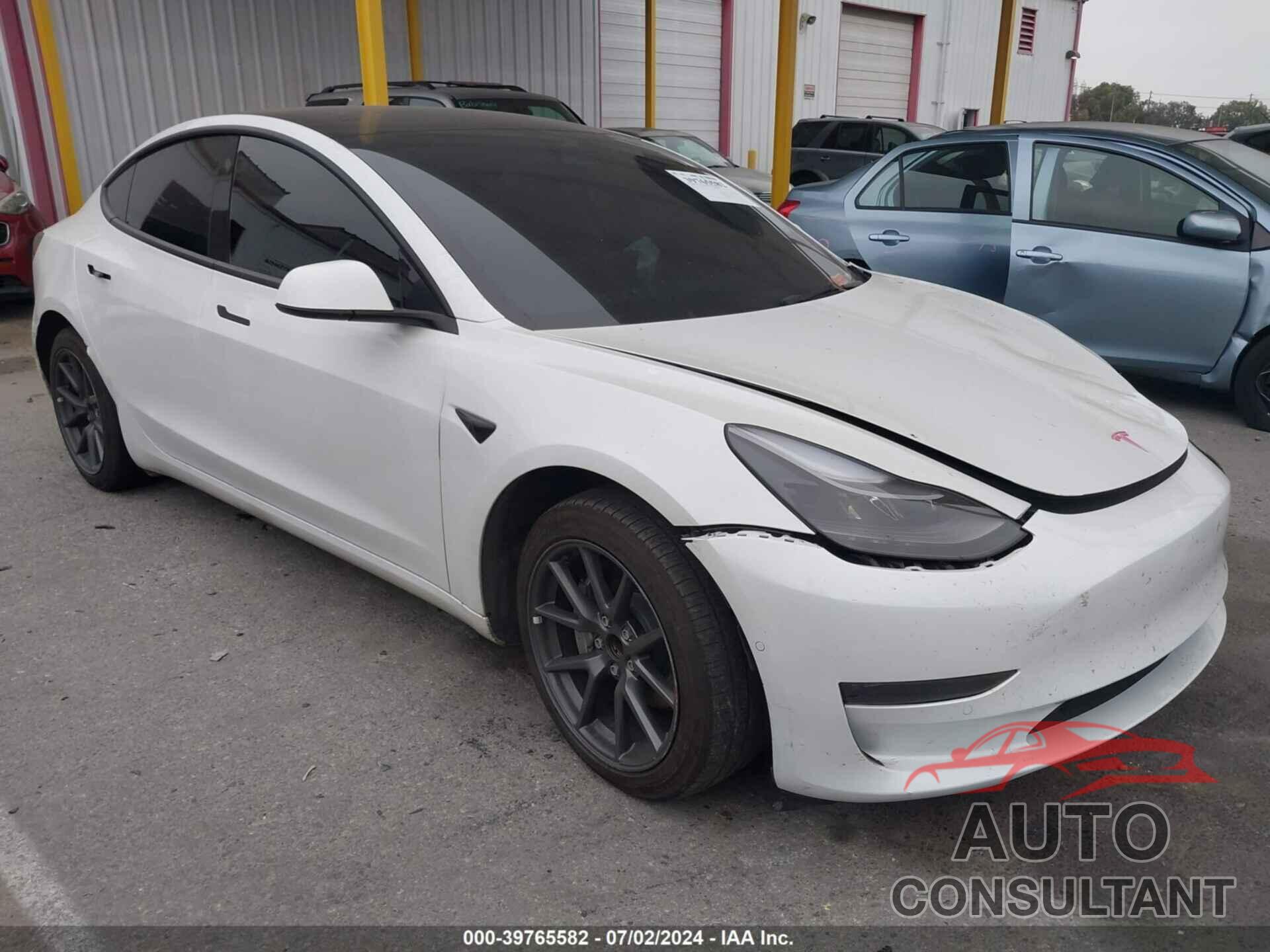 TESLA MODEL 3 2022 - 5YJ3E1EA4NF161756