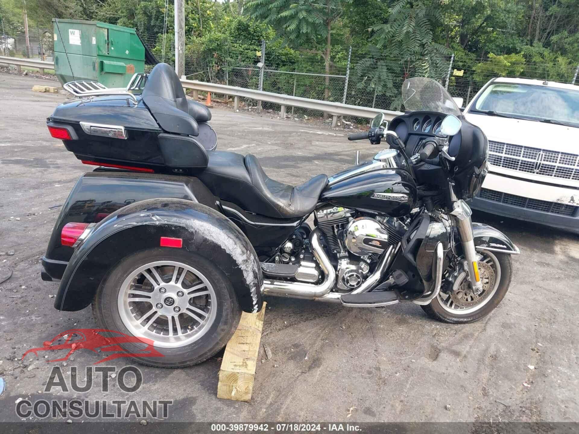 HARLEY-DAVIDSON FLHTCUTG 2014 - 1HD1MAL12EB856364