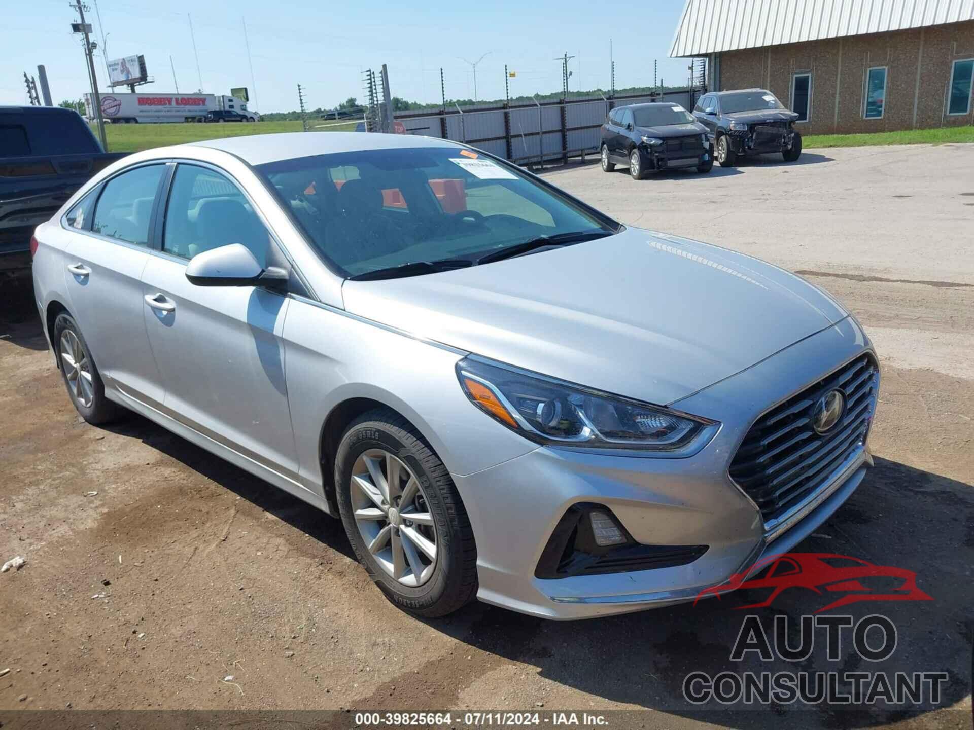 HYUNDAI SONATA 2018 - 5NPE24AF5JH670772