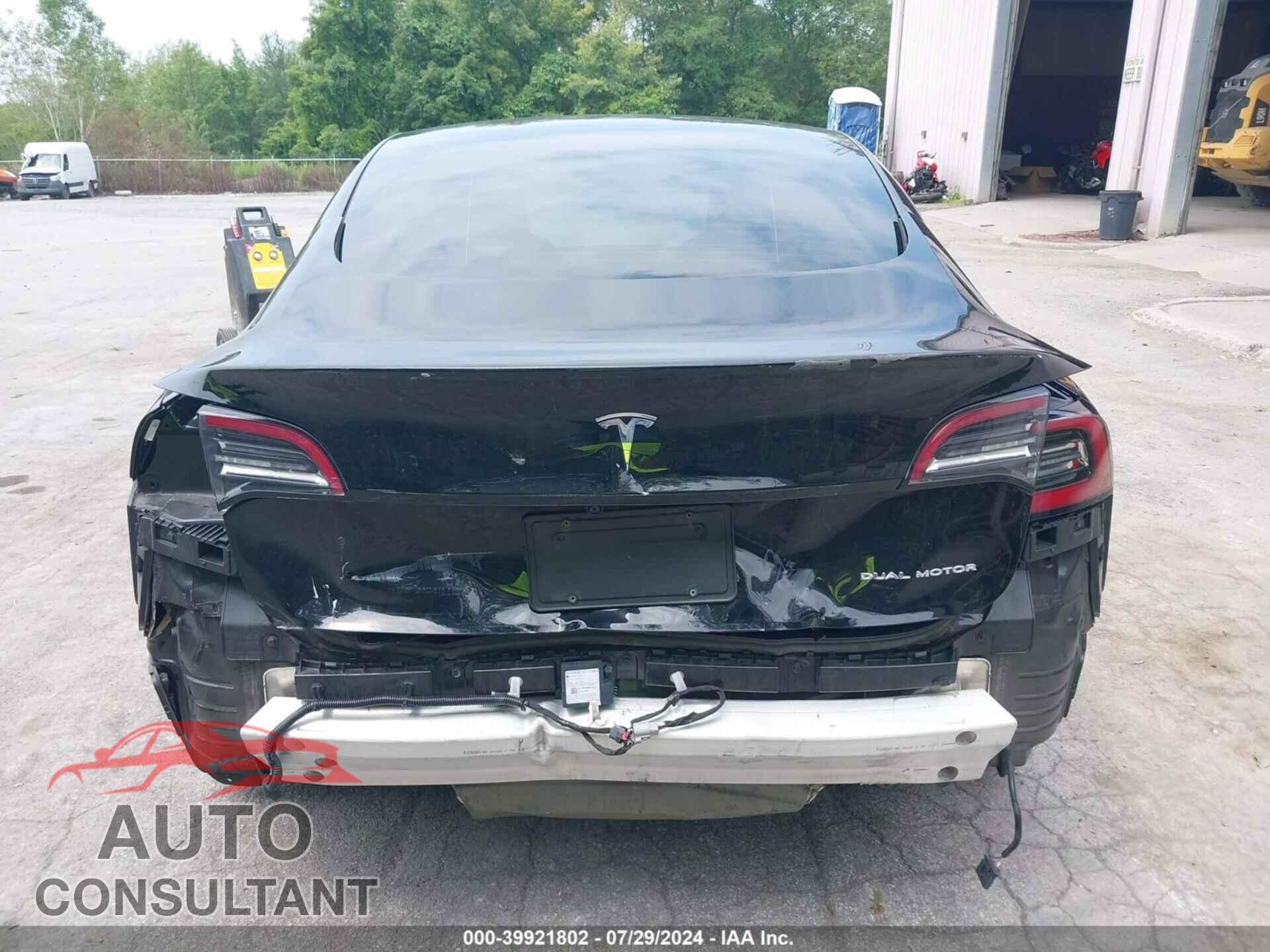TESLA MODEL 3 2022 - 5YJ3E1EB5NF246548