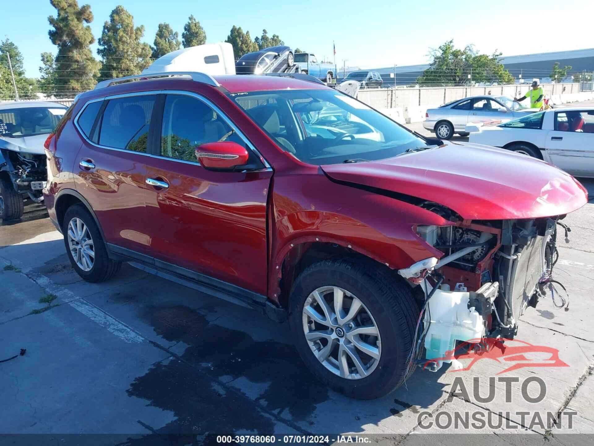 NISSAN ROGUE 2018 - 5N1AT2MT0JC702195