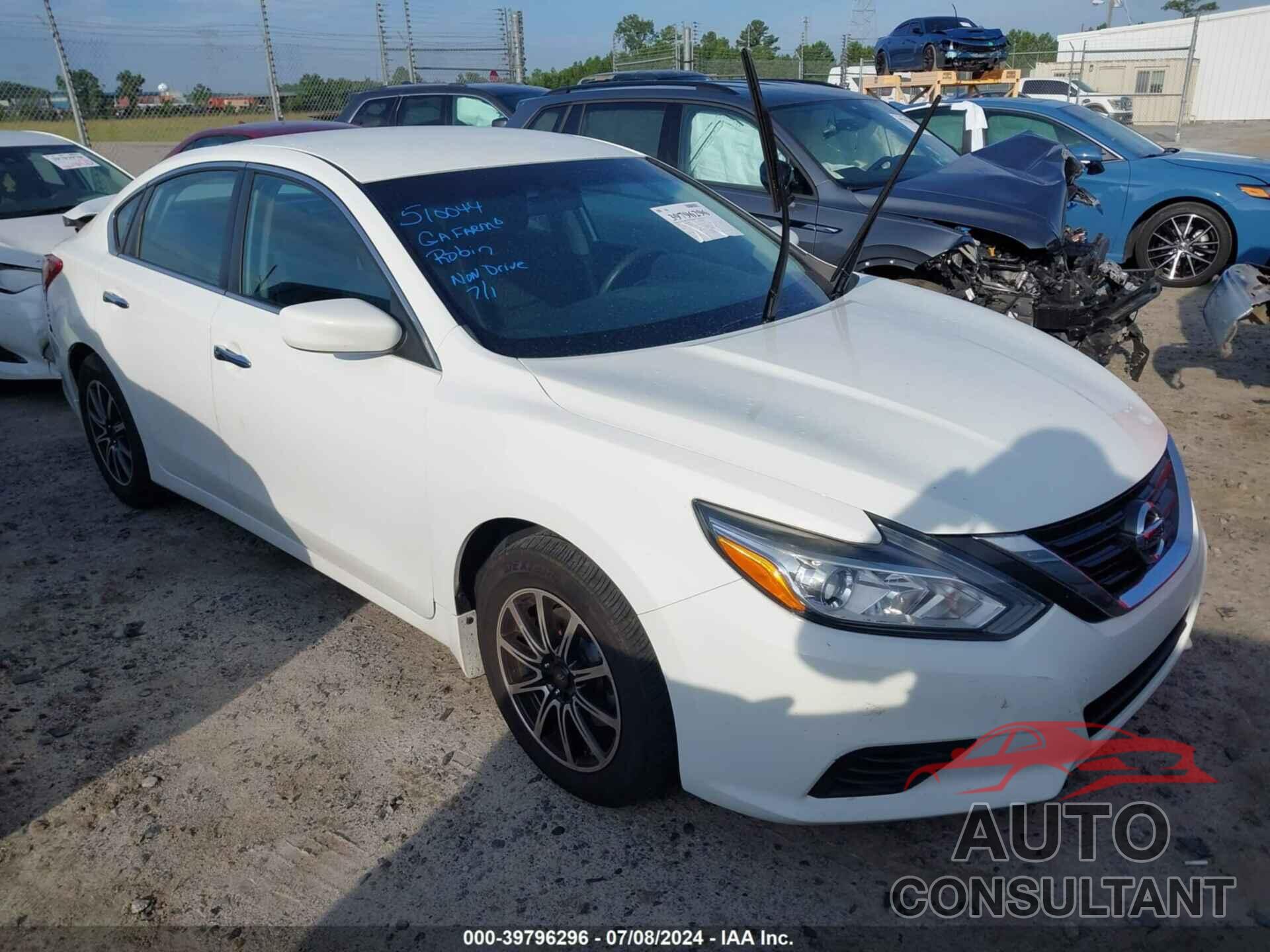 NISSAN ALTIMA 2018 - 1N4AL3AP6JC480236