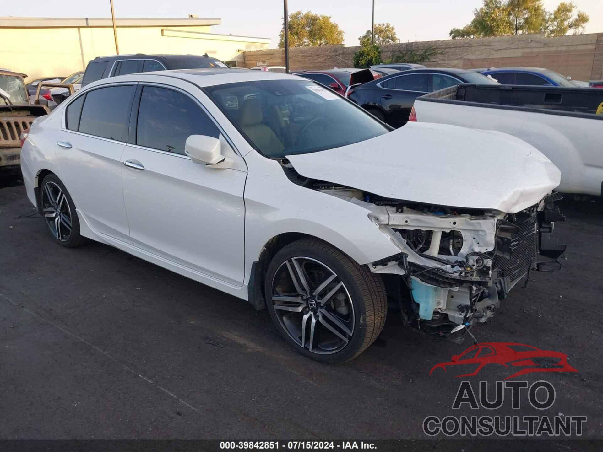 HONDA ACCORD 2017 - 1HGCR3F92HA032675