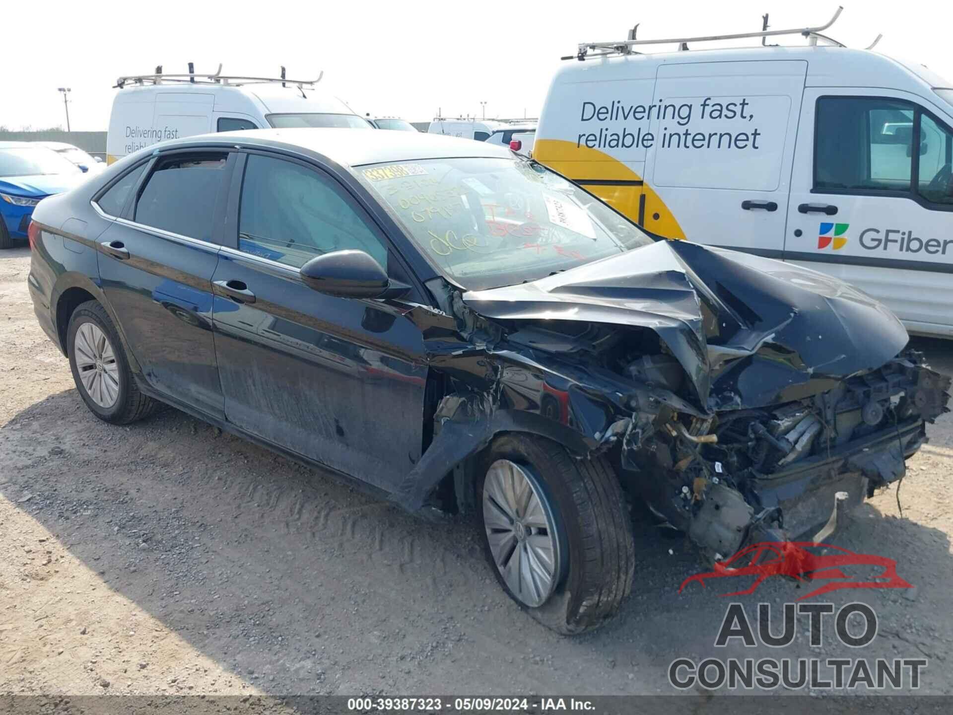 VOLKSWAGEN JETTA 2019 - 3VWC57BUXKM079147