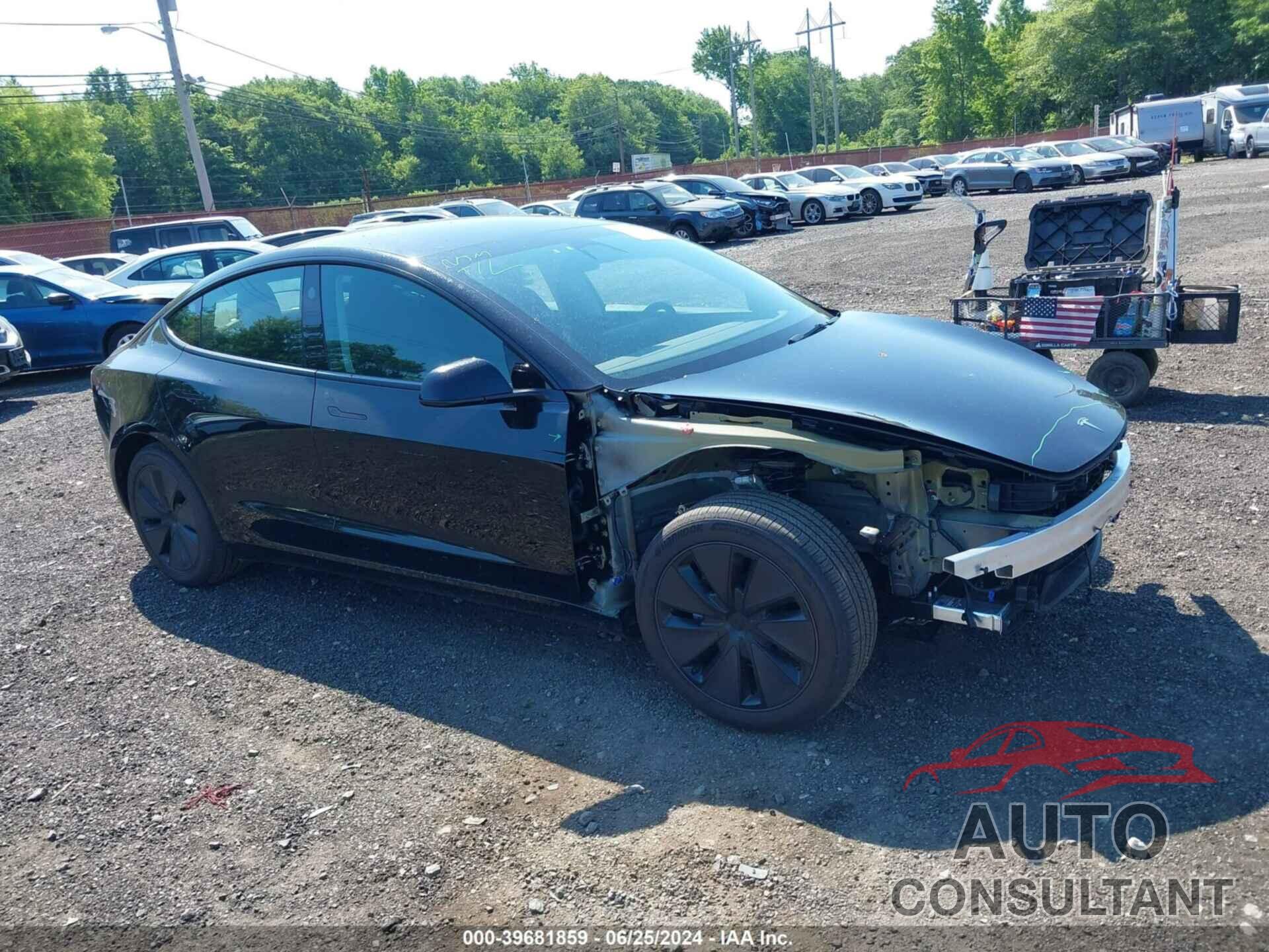 TESLA MODEL 3 2024 - 5YJ3E1EA6RF736252