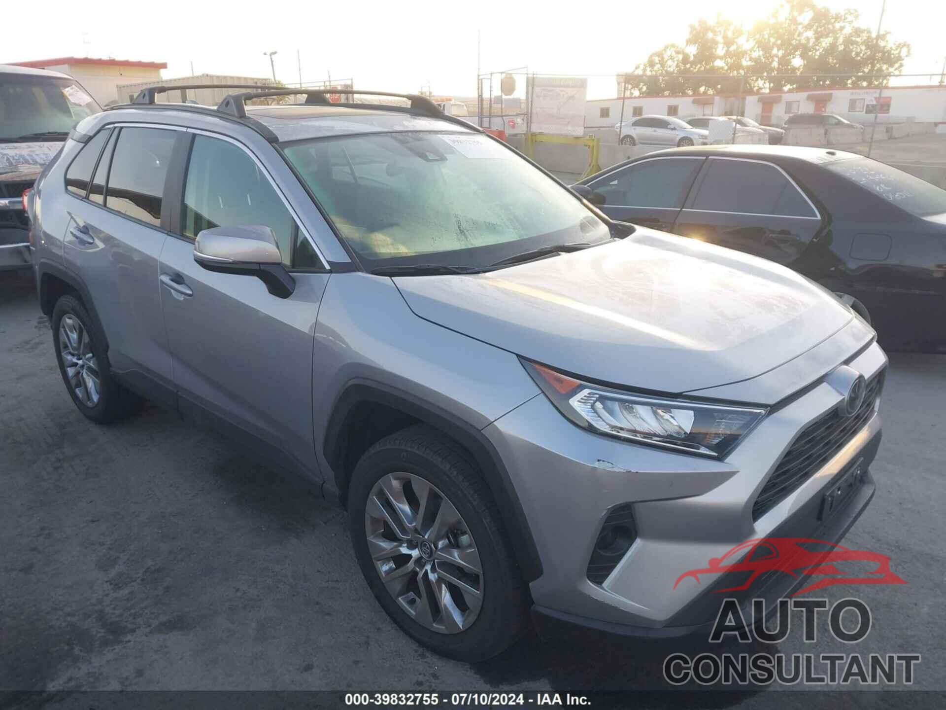 TOYOTA RAV4 2021 - 2T3C1RFVXMC093937