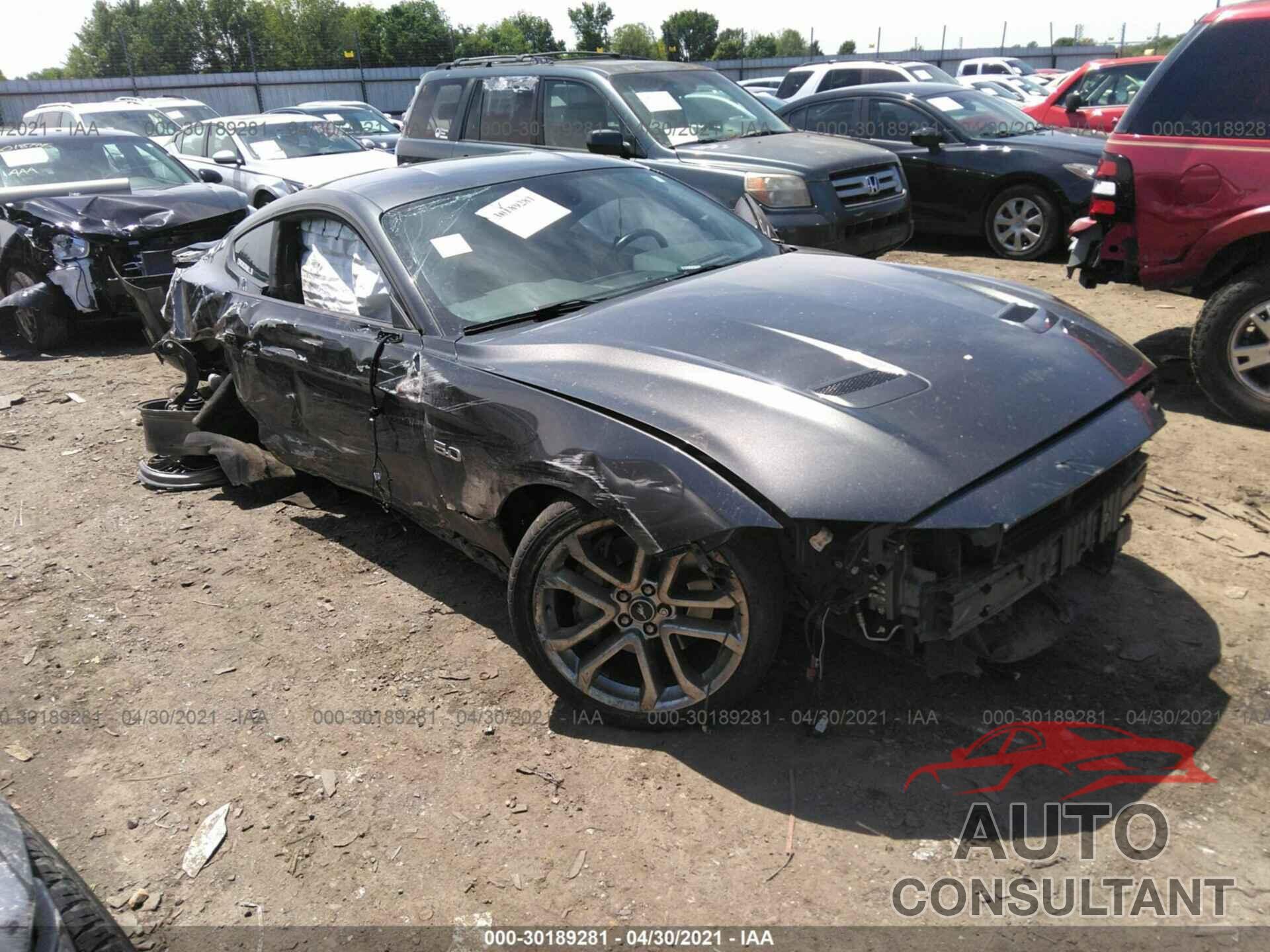 FORD MUSTANG 2018 - 1FA6P8CF7J5170788