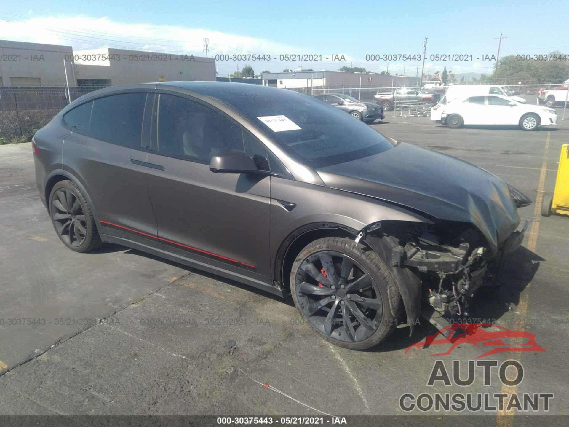 TESLA MODEL X 2016 - 5YJXCAE45GF030016