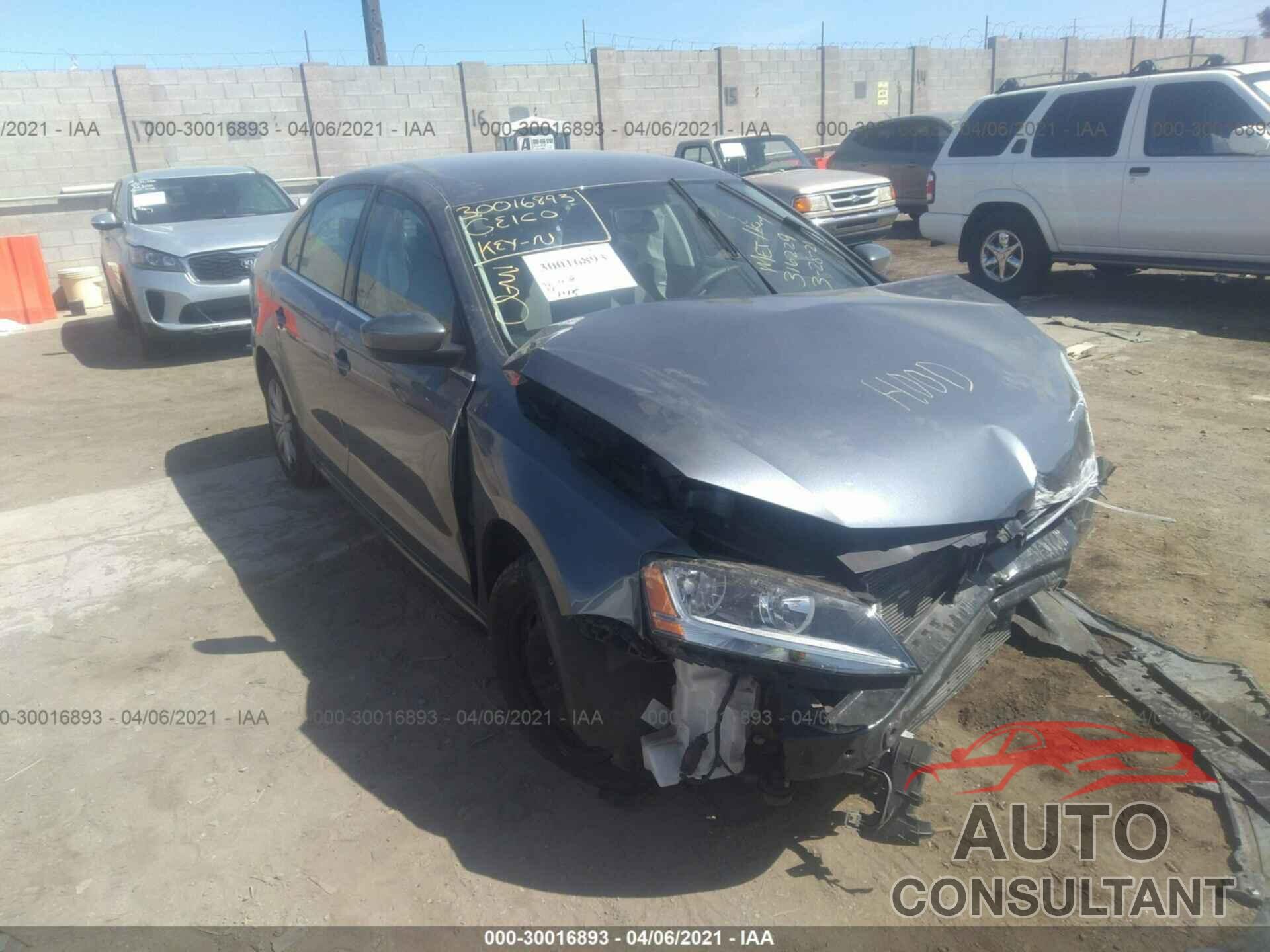 VOLKSWAGEN JETTA 2017 - 3VW2B7AJ1HM353968