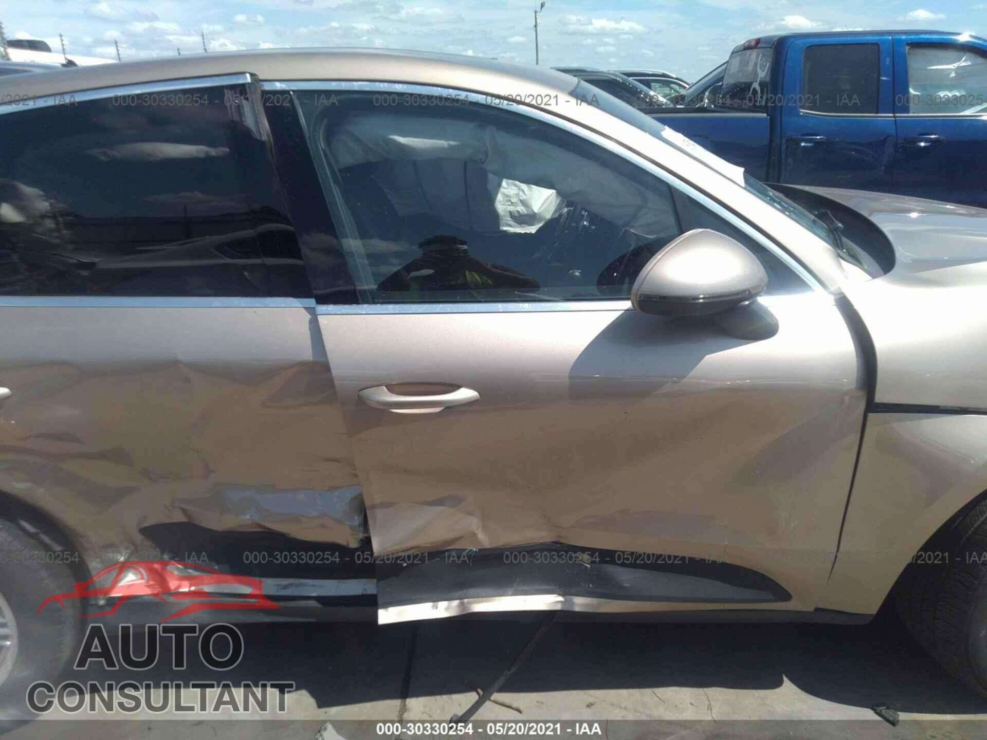 PORSCHE MACAN 2016 - WP1AB2A54GLB54092