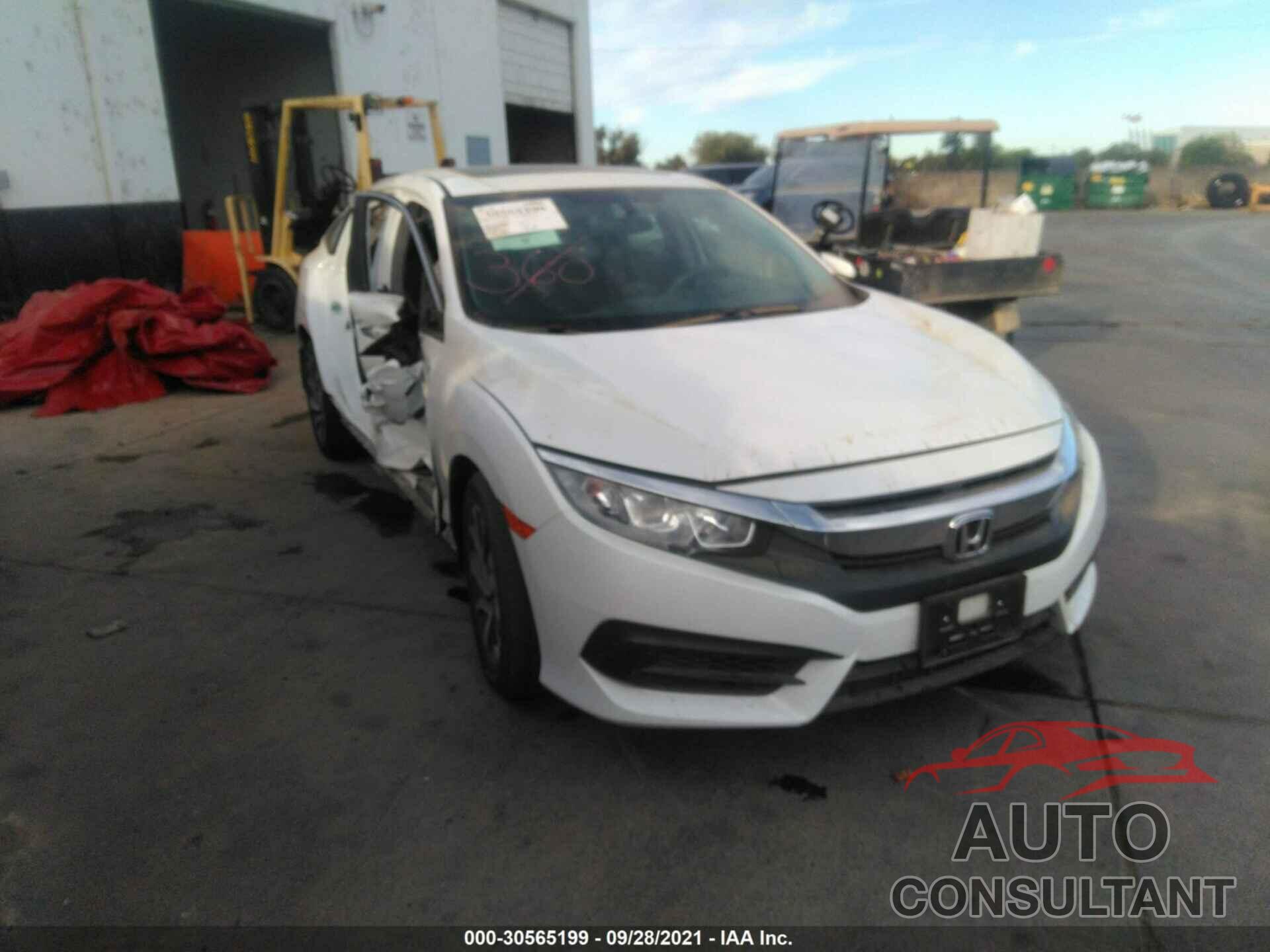 HONDA CIVIC SEDAN 2018 - 19XFC2F78JE206256