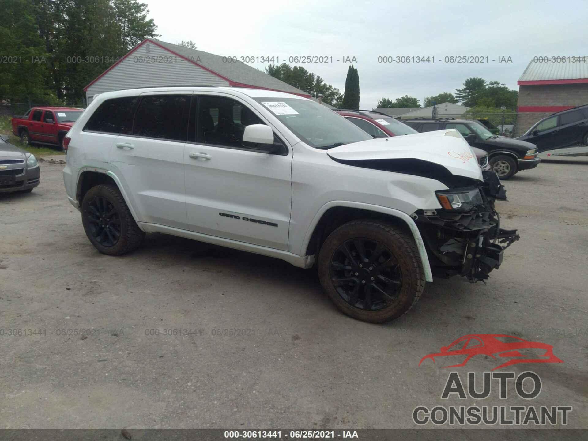 JEEP GRAND CHEROKEE 2018 - 1C4RJFAG8JC353122