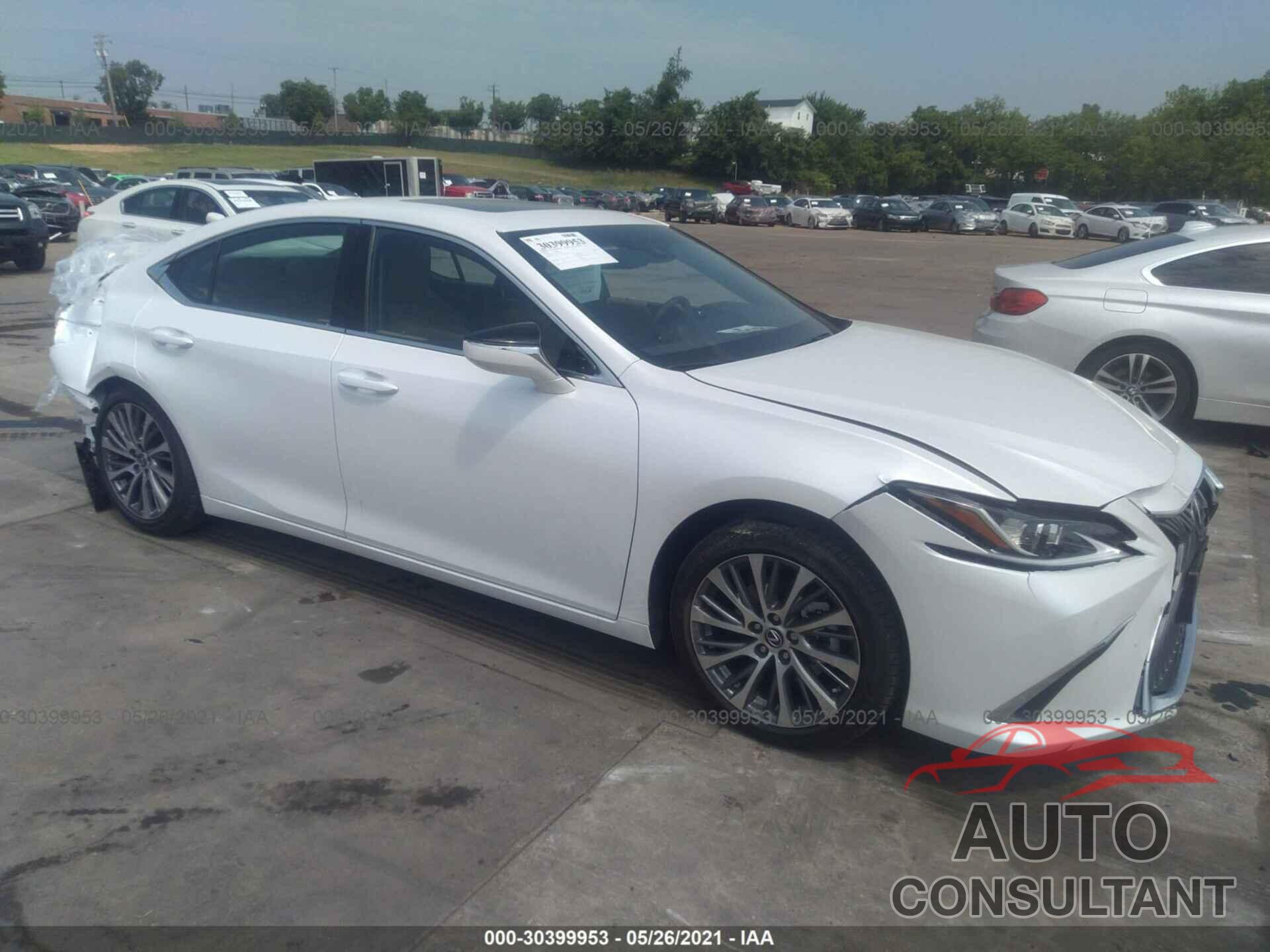 LEXUS ES 2021 - 58ADZ1B12MU095201