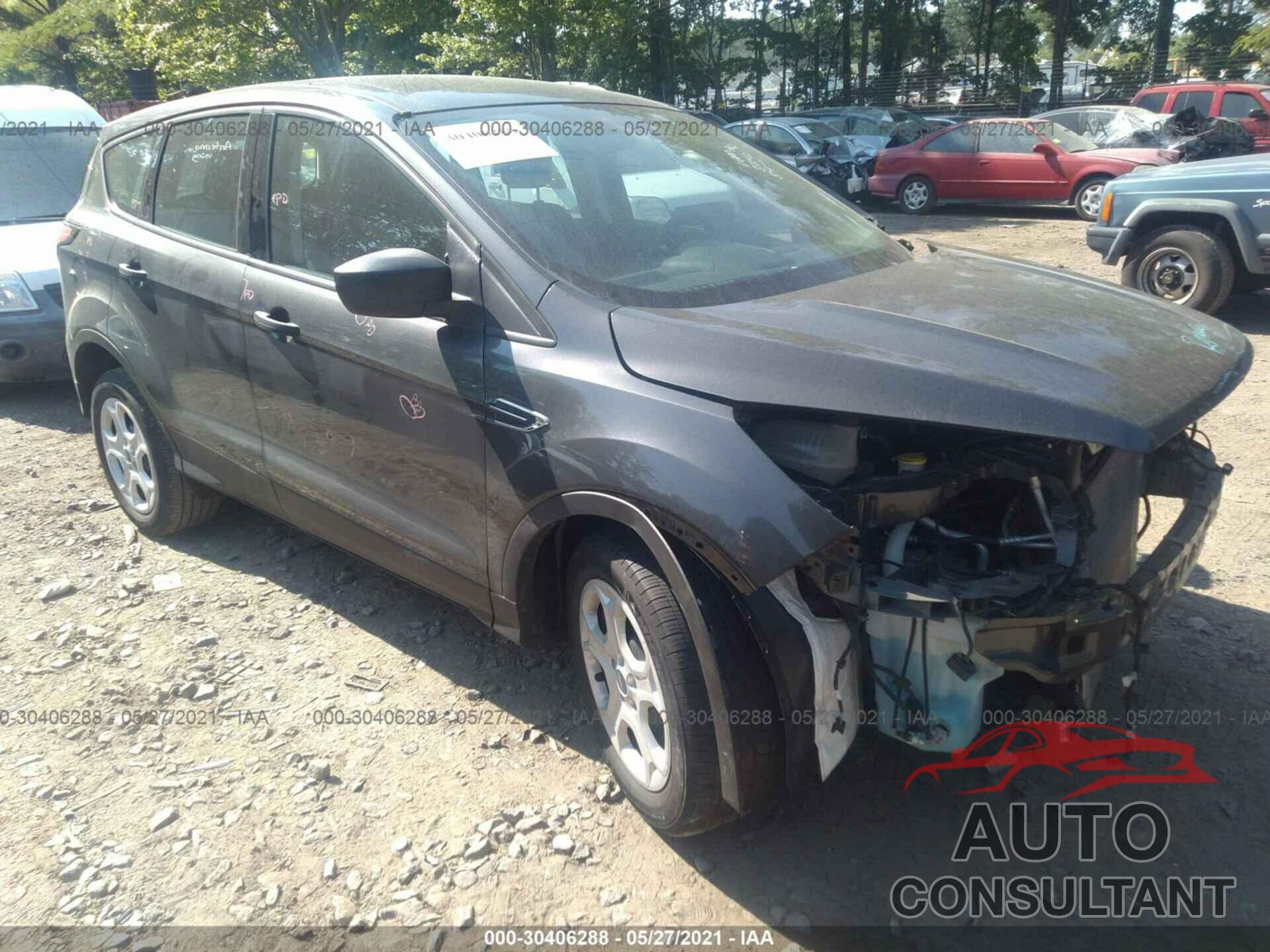 FORD ESCAPE 2018 - 1FMCU0F70JUB37242