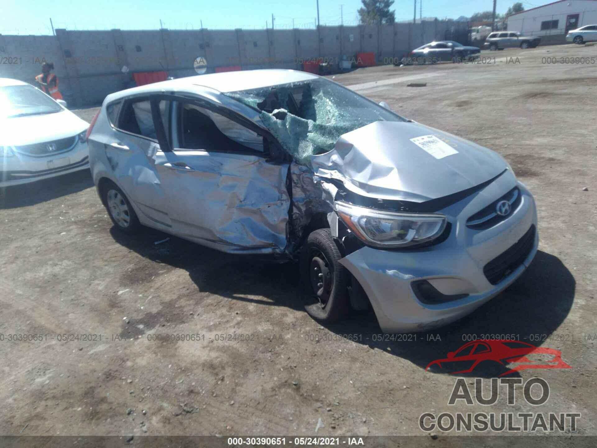 HYUNDAI ACCENT 2017 - KMHCT5AE8HU301627