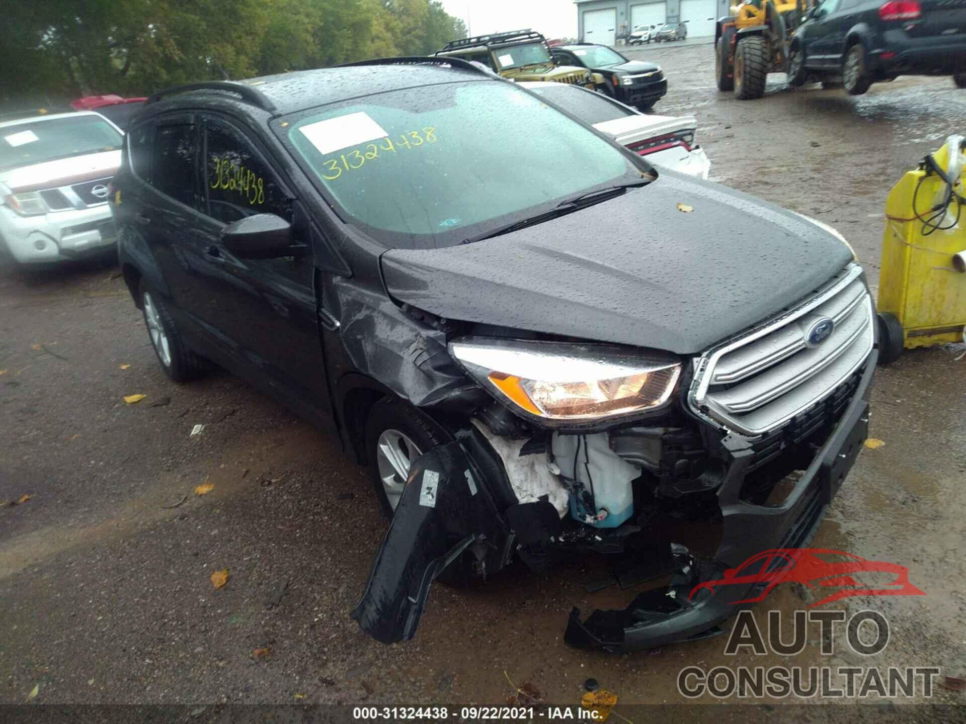 FORD ESCAPE 2018 - 1FMCU0GD9JUB46610