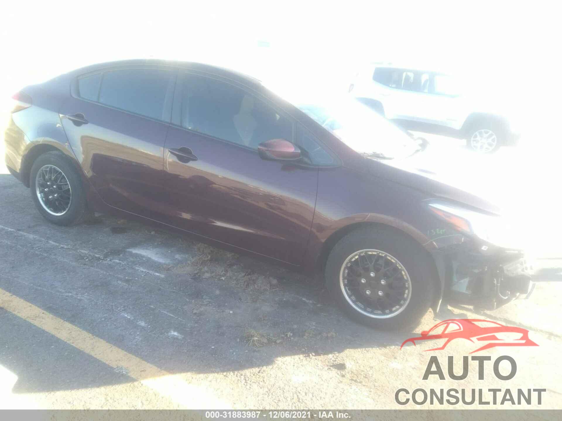 KIA FORTE 2017 - 3KPFL4A7XHE108018