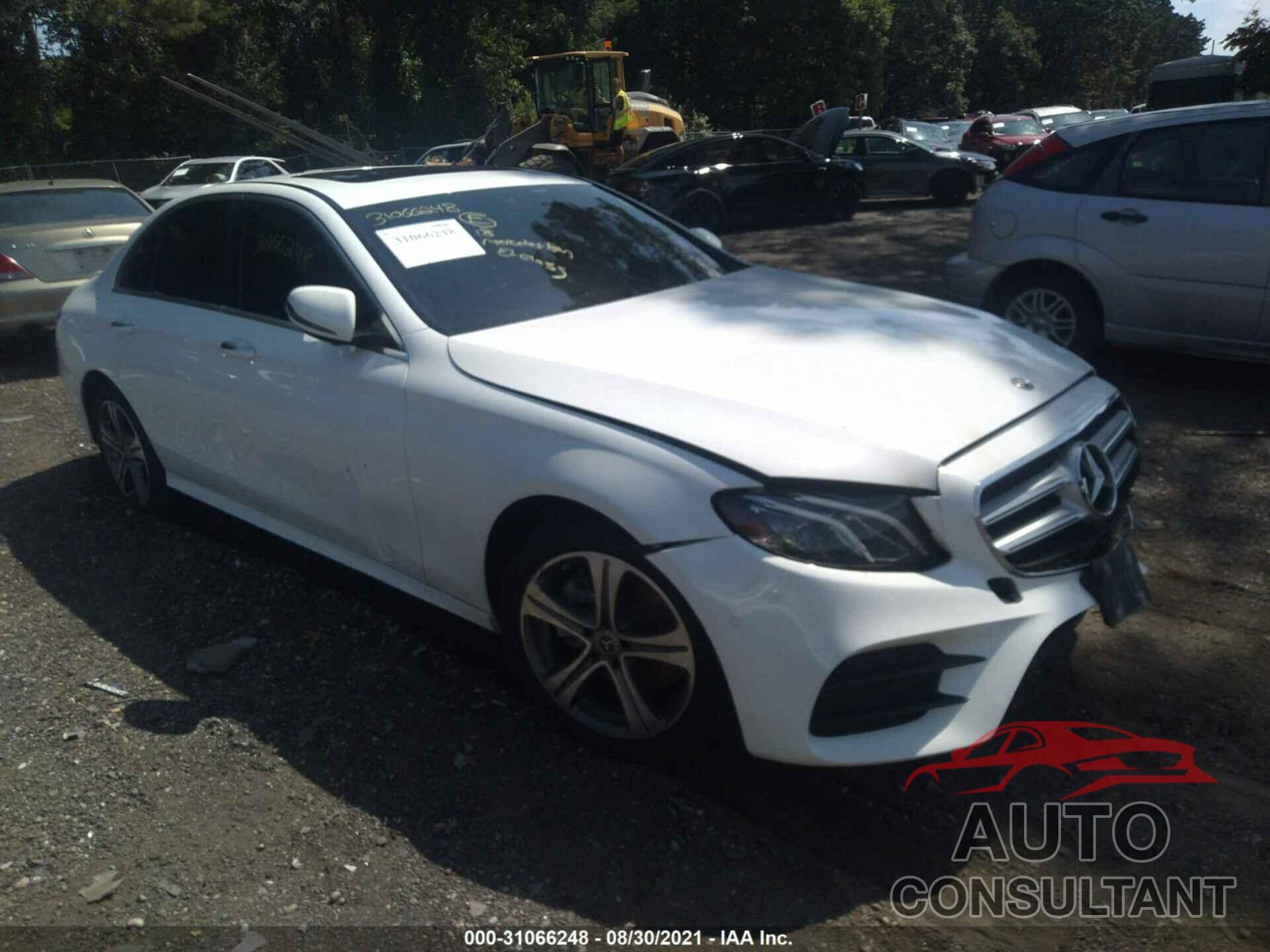 MERCEDES-BENZ E-CLASS 2018 - WDDZF4KB6JA293092