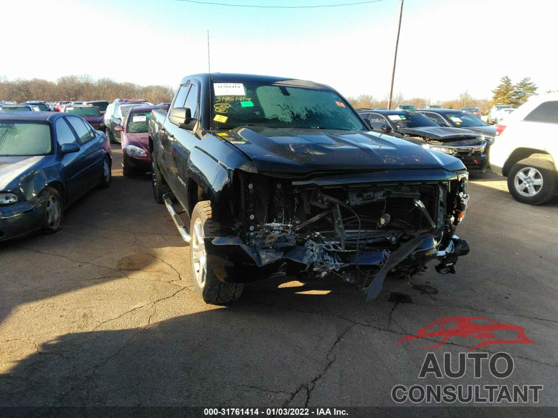CHEVROLET SILVERADO 1500 2017 - 1GCVKPEC3HZ210871