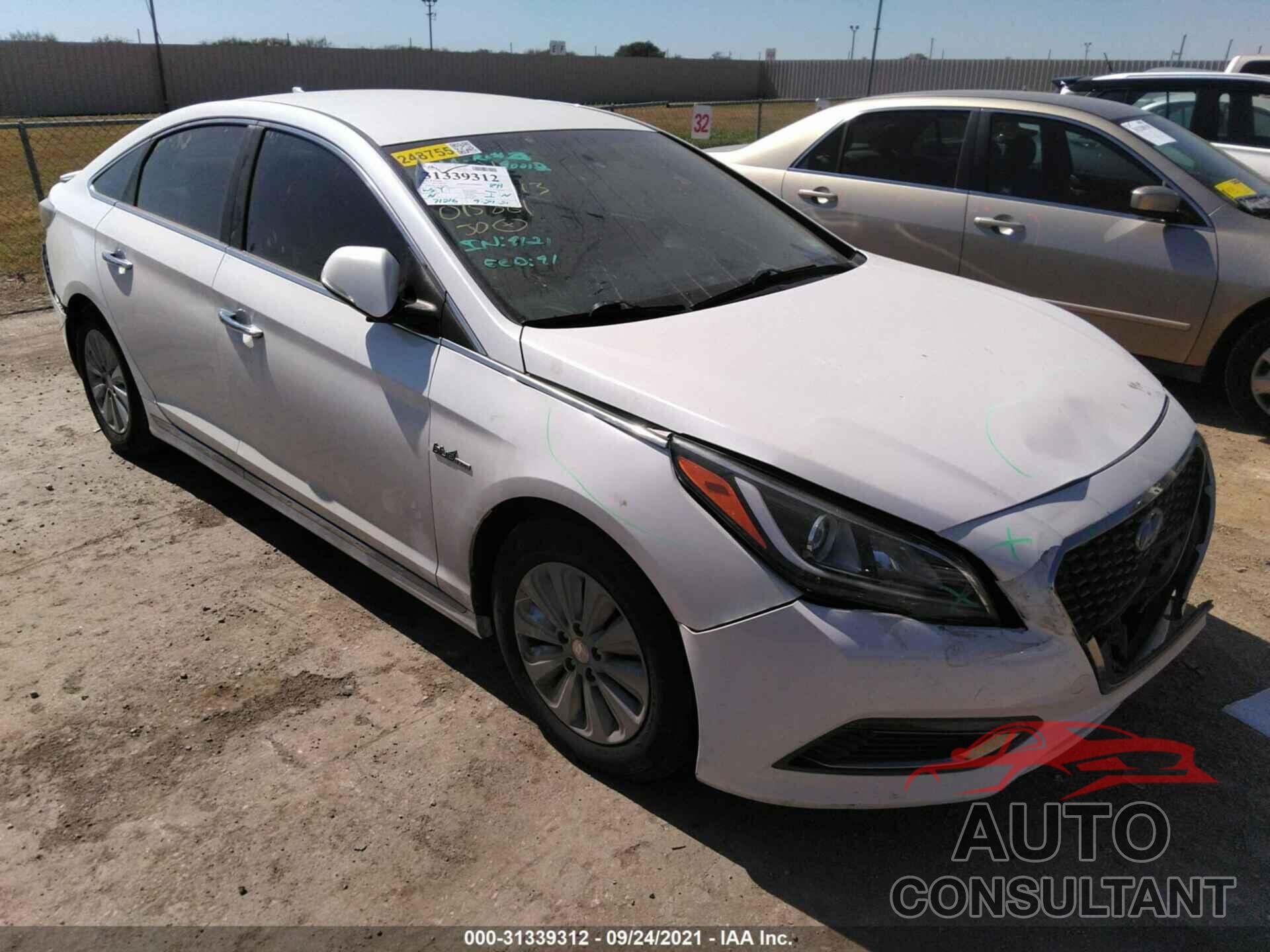 HYUNDAI SONATA HYBRID 2016 - KMHE24L1XGA015861