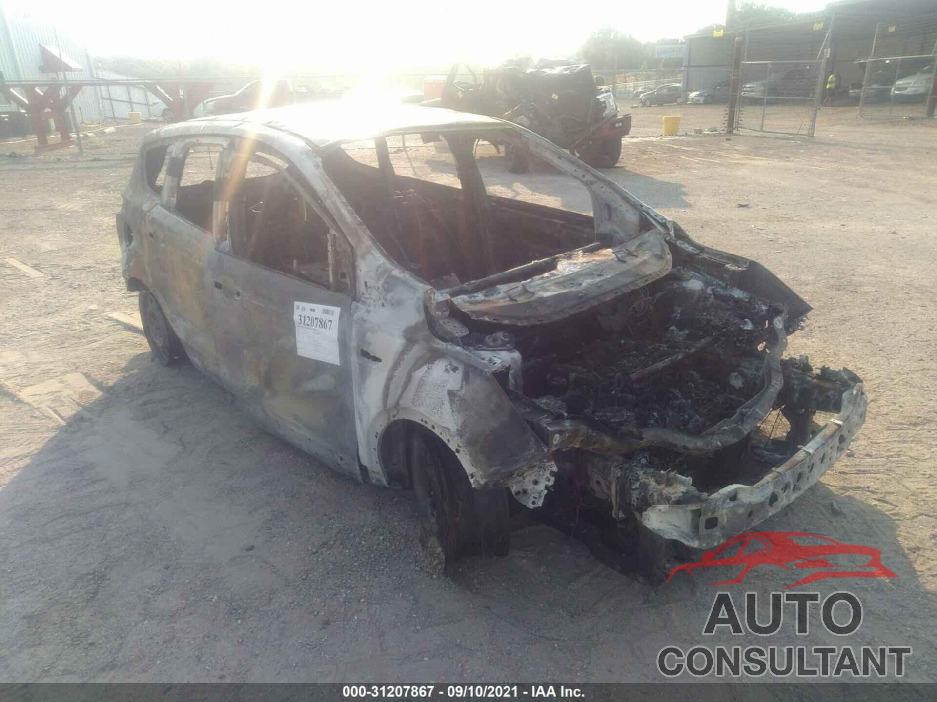 FORD ESCAPE 2019 - 1FMCU0F70KUB20717