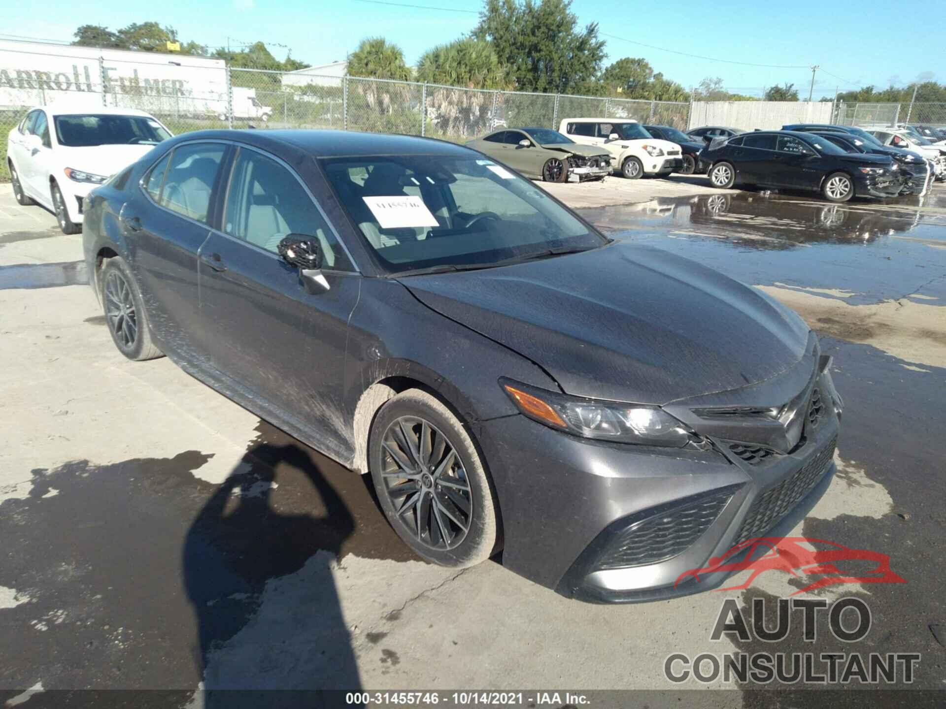 TOYOTA CAMRY 2021 - 4T1G11AK4MU555965