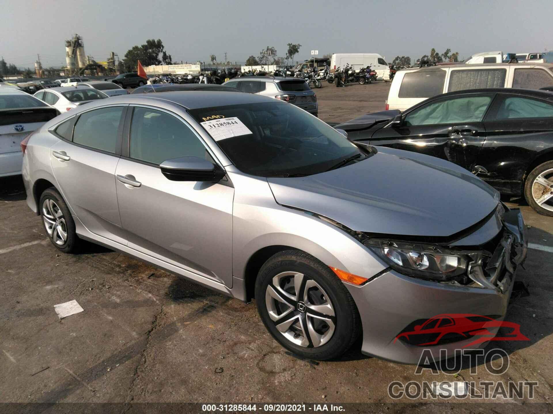 HONDA CIVIC SEDAN 2018 - 2HGFC2F53JH527237