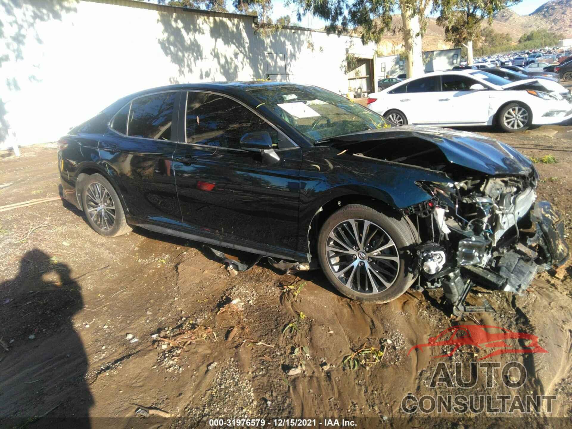 TOYOTA CAMRY 2019 - 4T1B11HK3KU744670