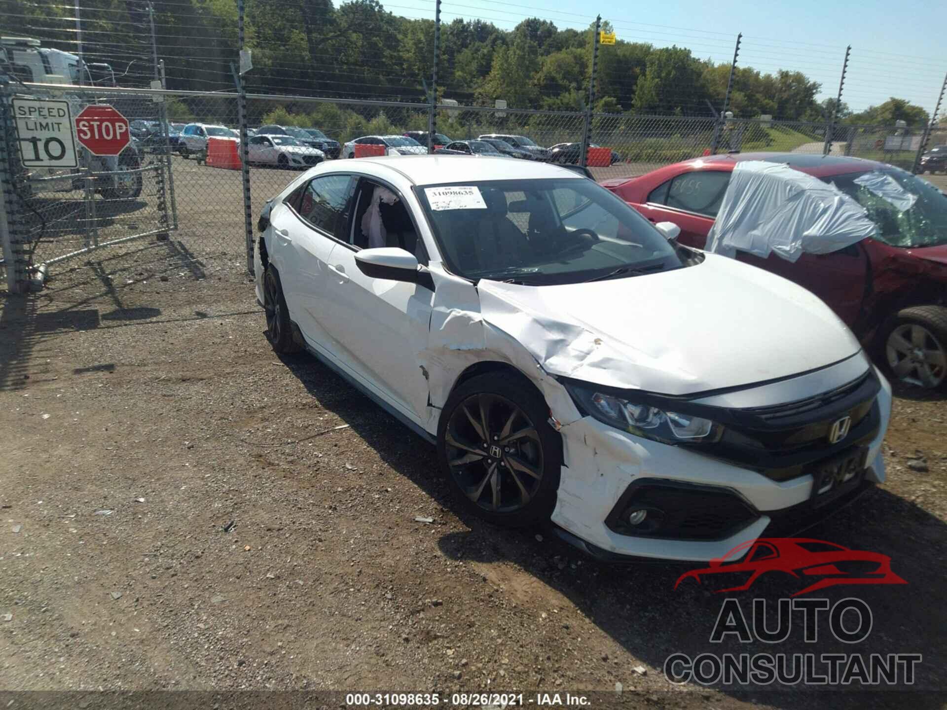 HONDA CIVIC HATCHBACK 2017 - SHHFK7H44HU224551