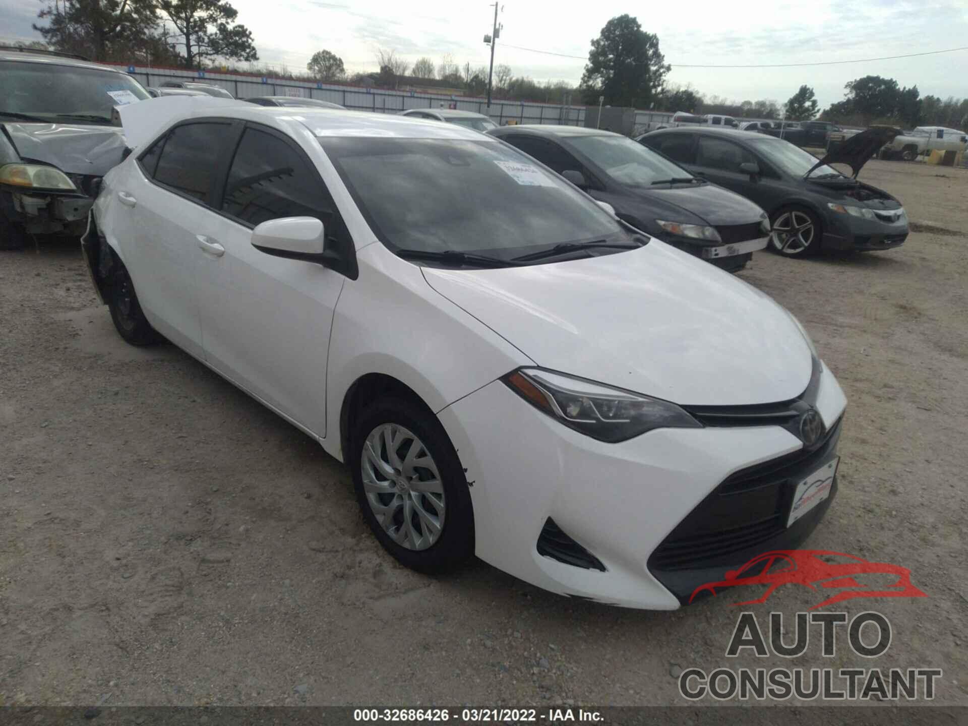 TOYOTA COROLLA 2017 - 5YFBURHE2HP653271