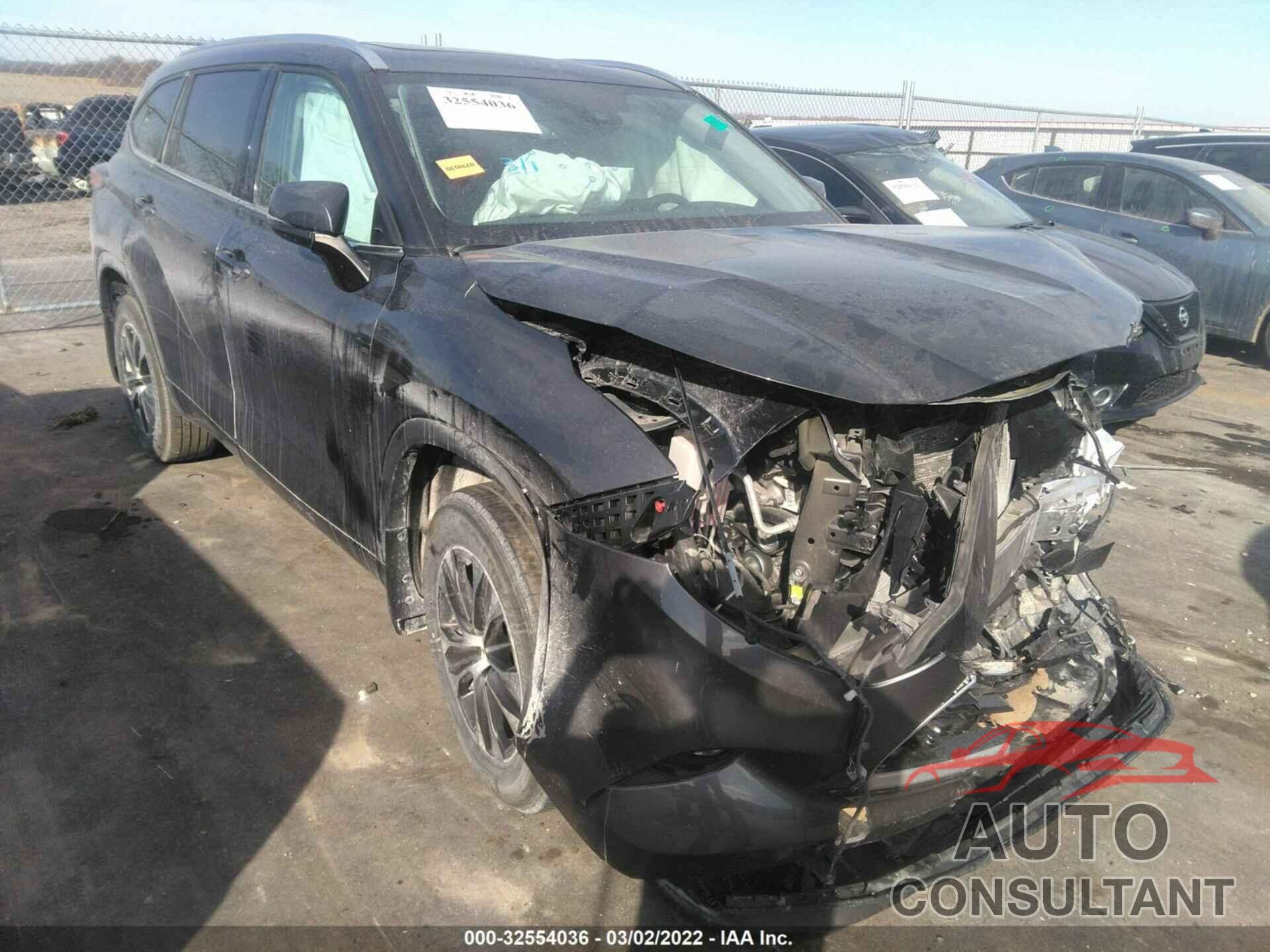 TOYOTA HIGHLANDER 2021 - 5TDHZRBHXMS539101