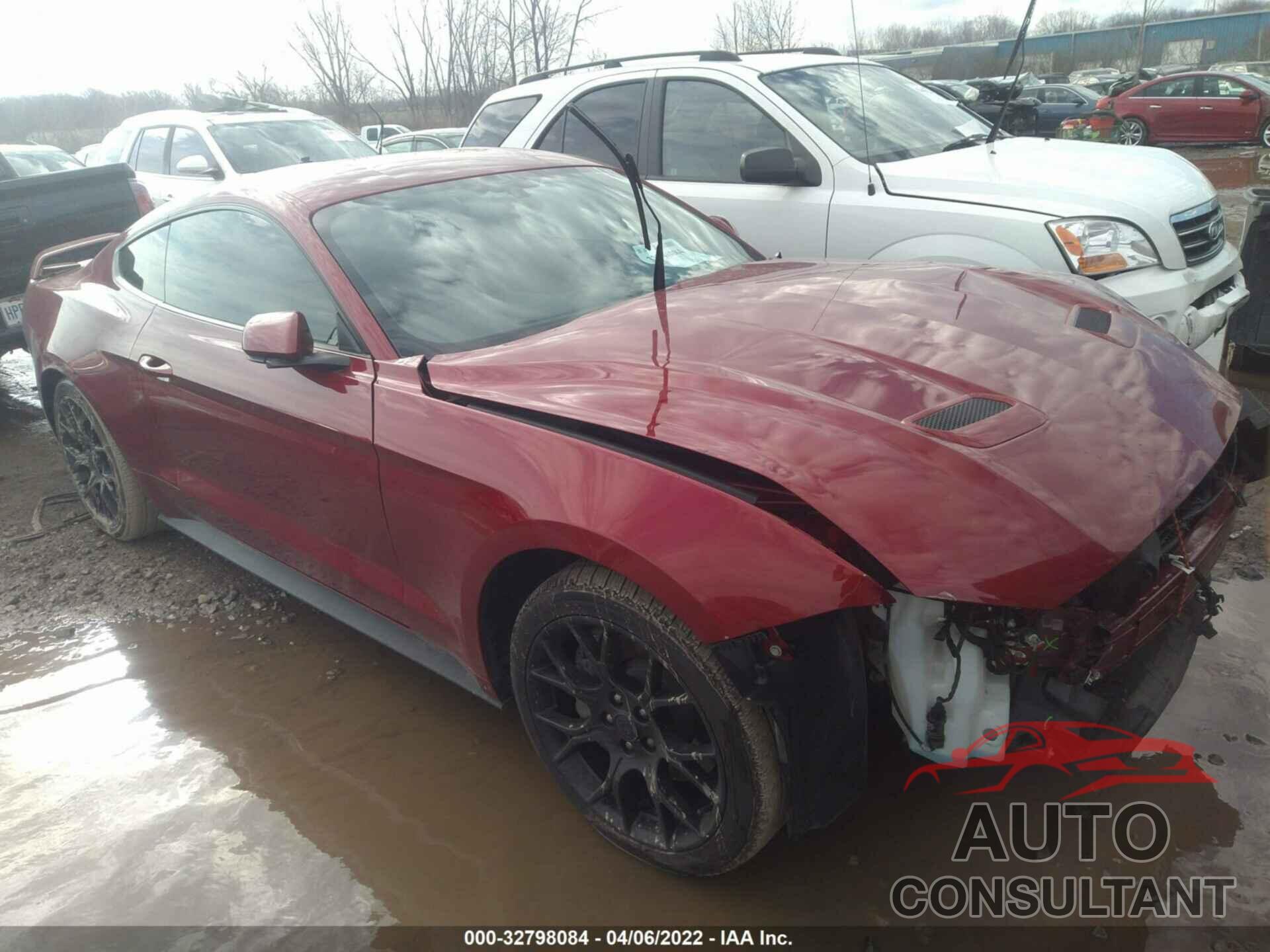 FORD MUSTANG 2018 - 1FA6P8TH3J5157909