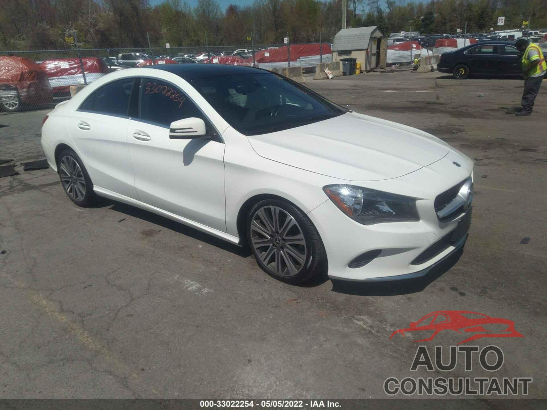 MERCEDES-BENZ CLA 2018 - WDDSJ4GB1JN585976