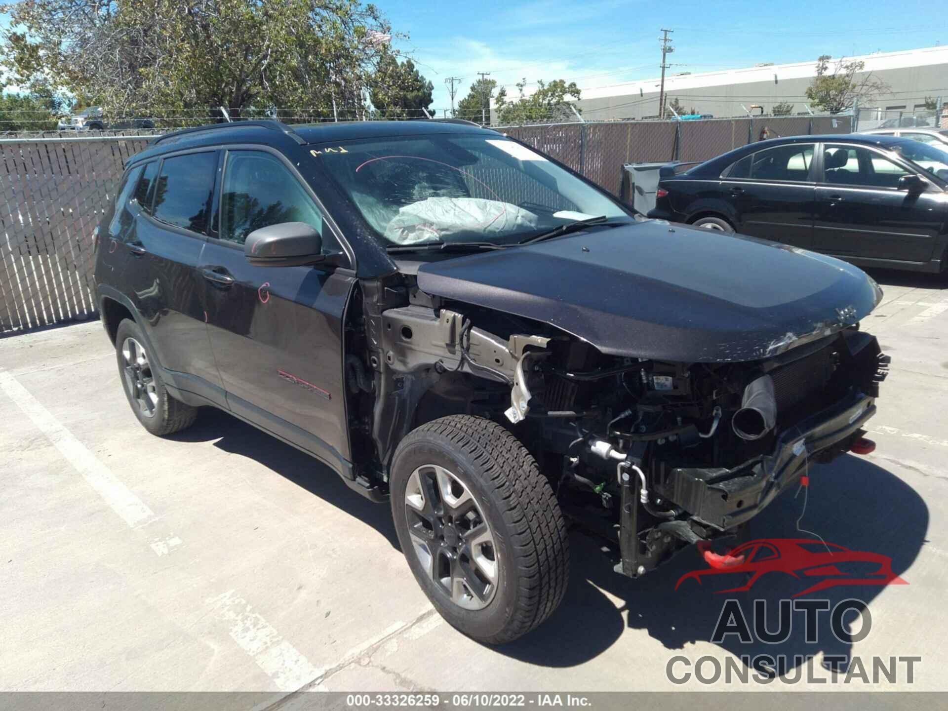 JEEP COMPASS 2018 - 3C4NJDDB3JT424427