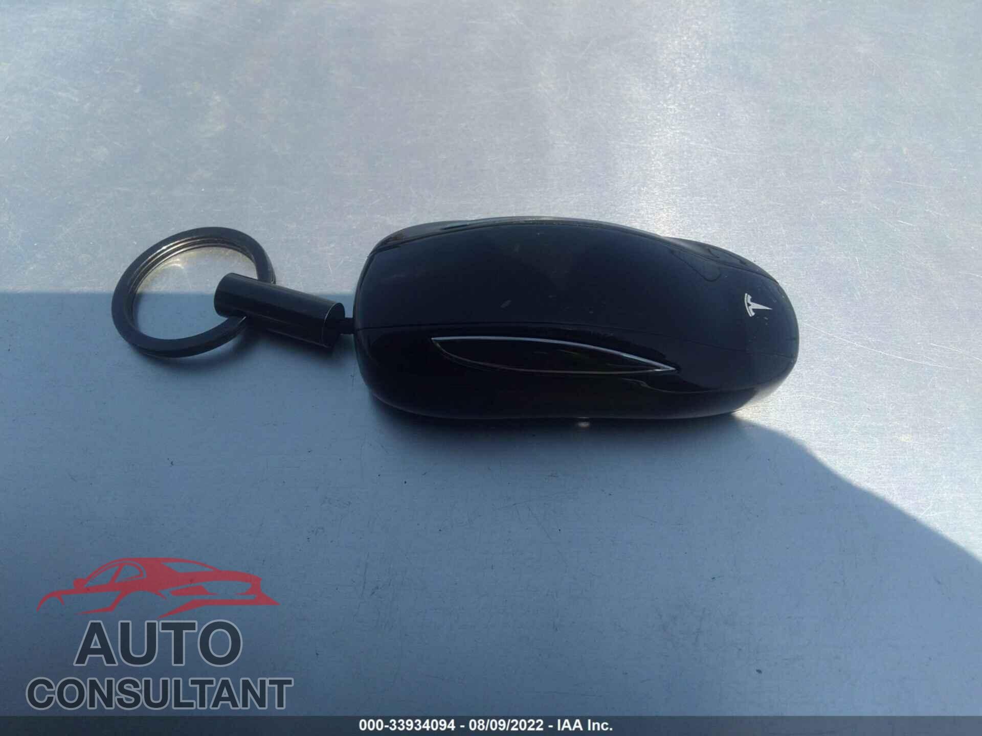 TESLA MODEL X 2017 - 5YJXCDE2XHF076183