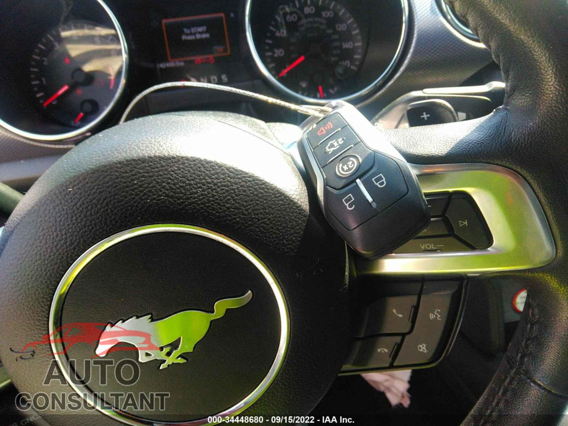 FORD MUSTANG 2017 - 1FA6P8TH8H5239502