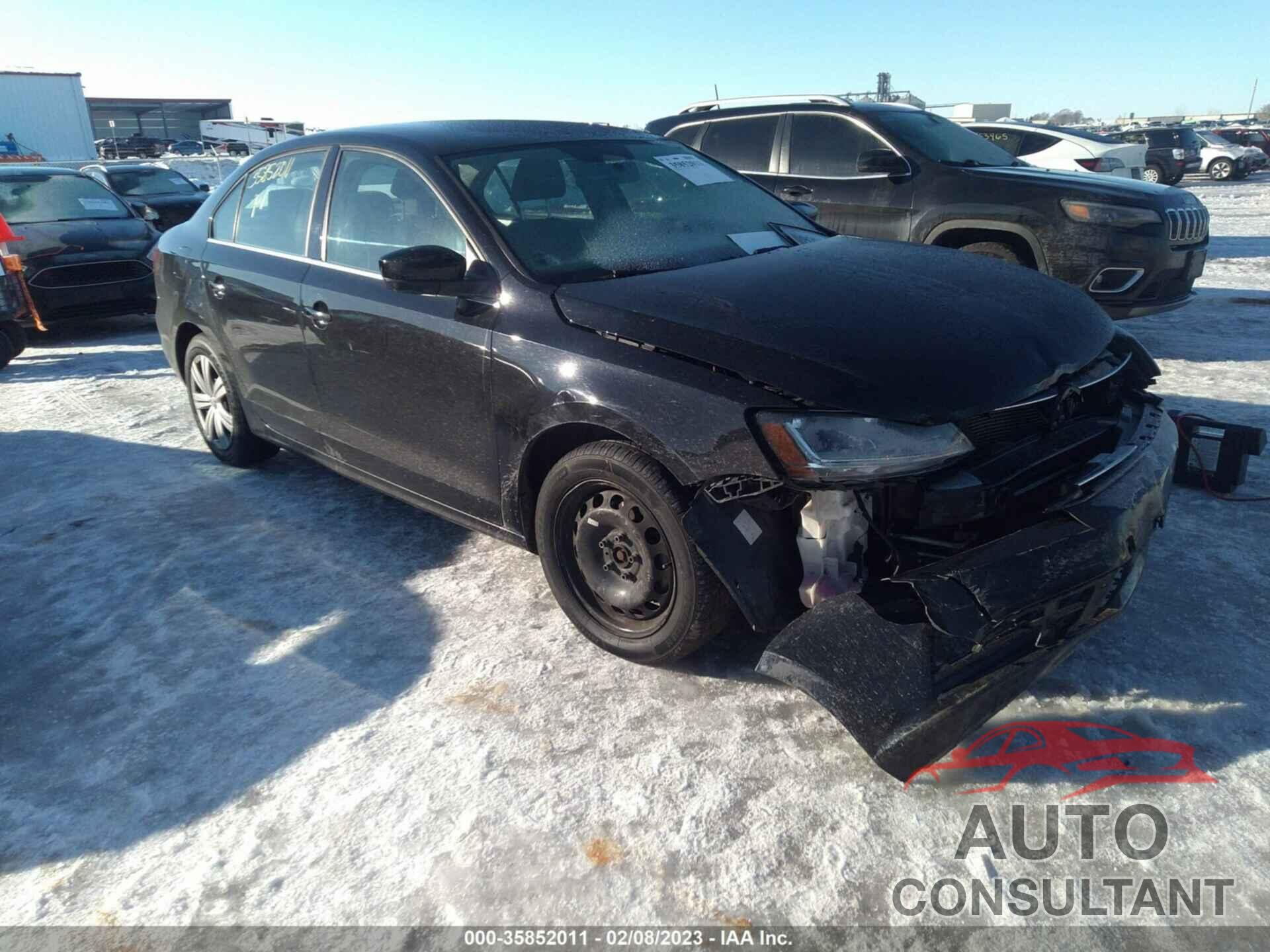 VOLKSWAGEN JETTA 2017 - 3VW2B7AJ9HM272863