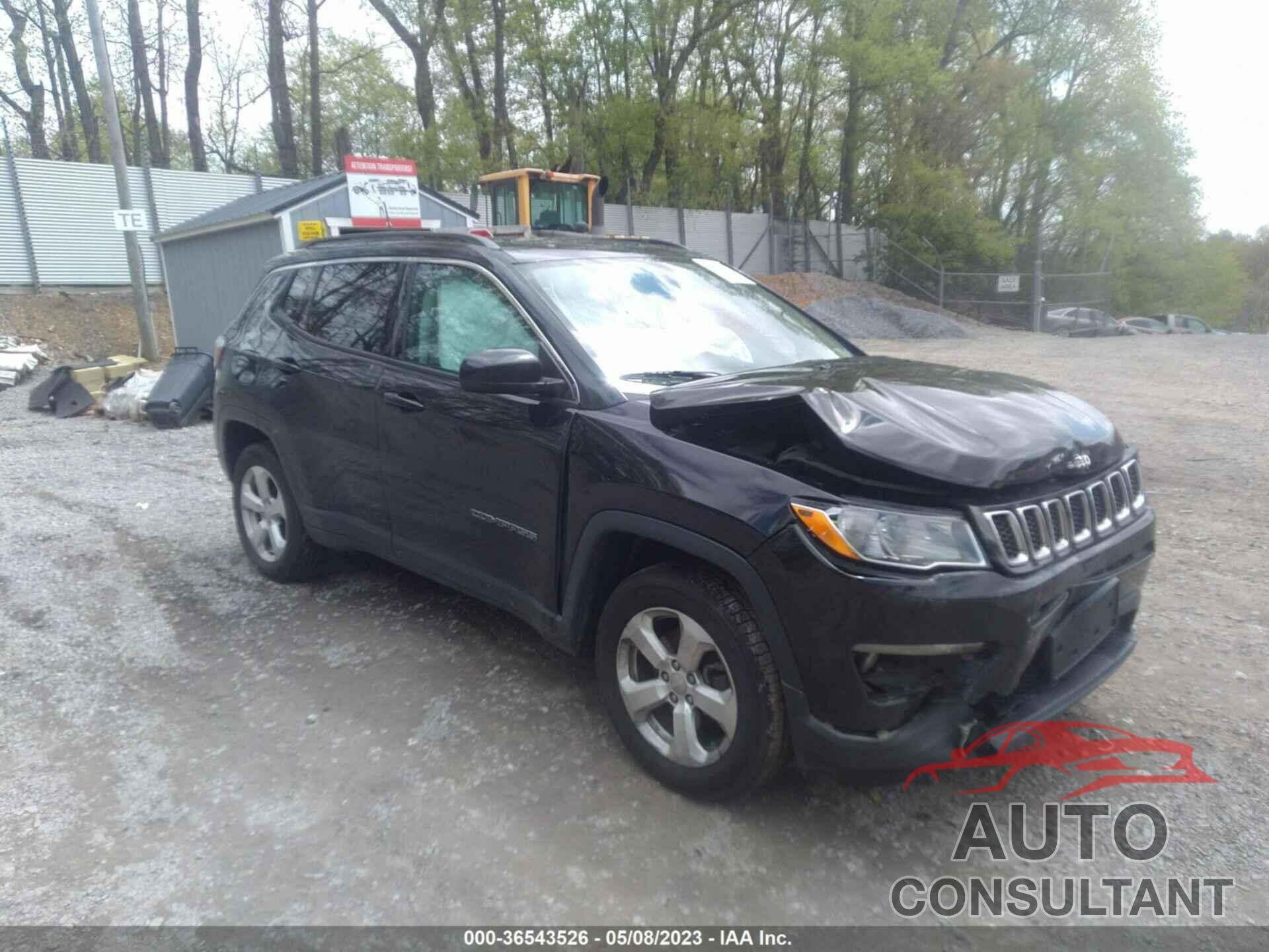 JEEP COMPASS 2018 - 3C4NJDBB2JT281828