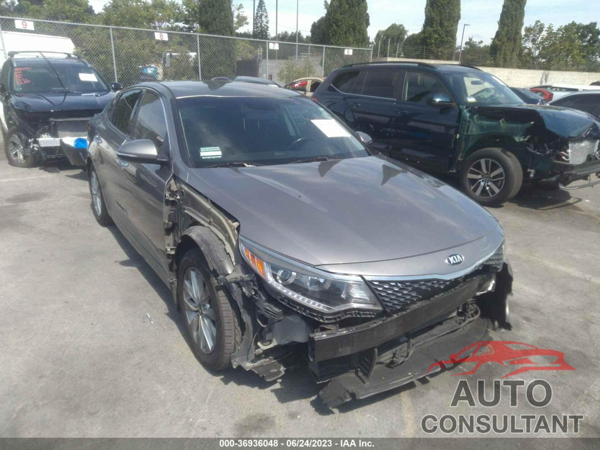 KIA OPTIMA 2018 - 5XXGU4L37JG256670