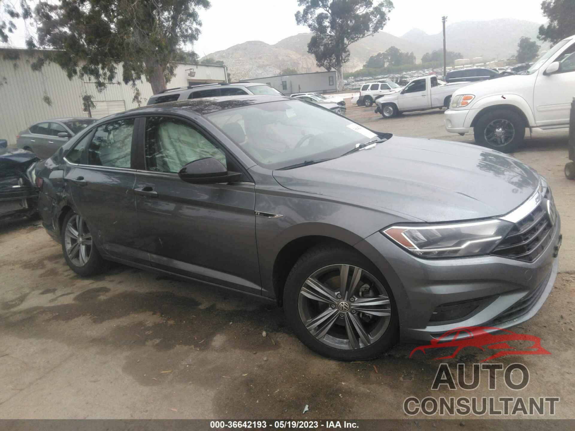 VOLKSWAGEN JETTA 2019 - 3VWC57BU3KM090829