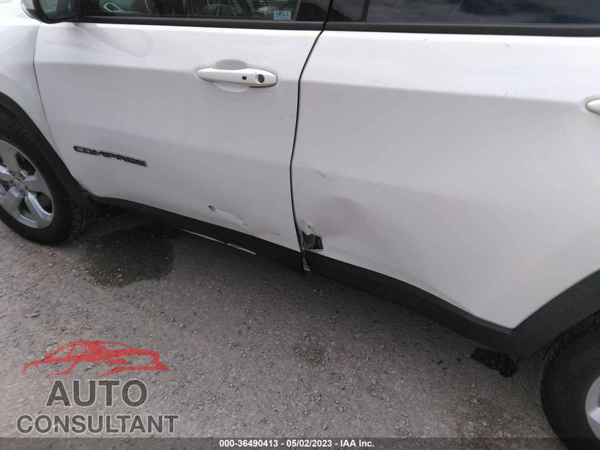 JEEP COMPASS 2018 - 3C4NJCBB5JT374692