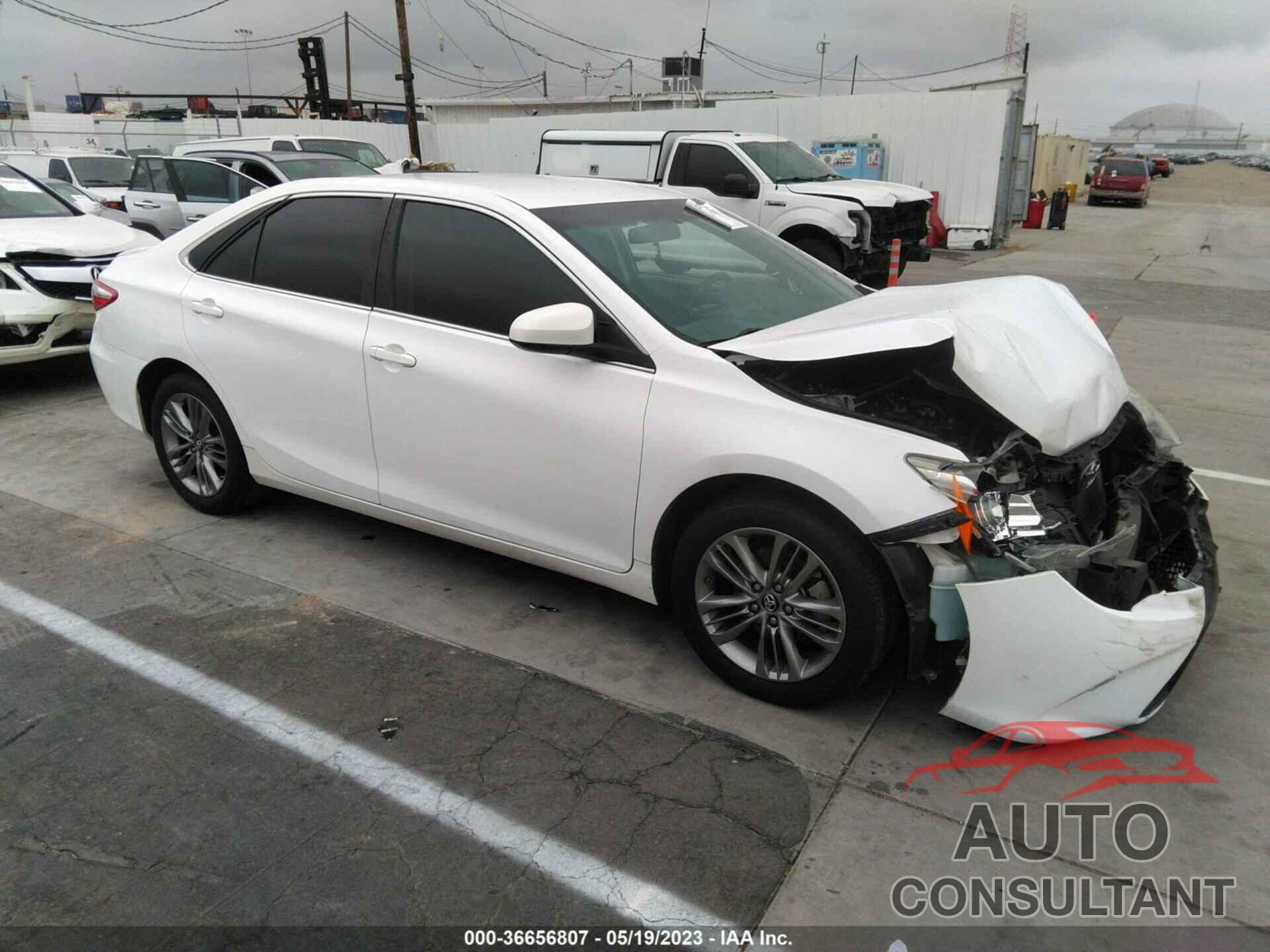 TOYOTA CAMRY 2016 - 4T1BF1FKXGU192211