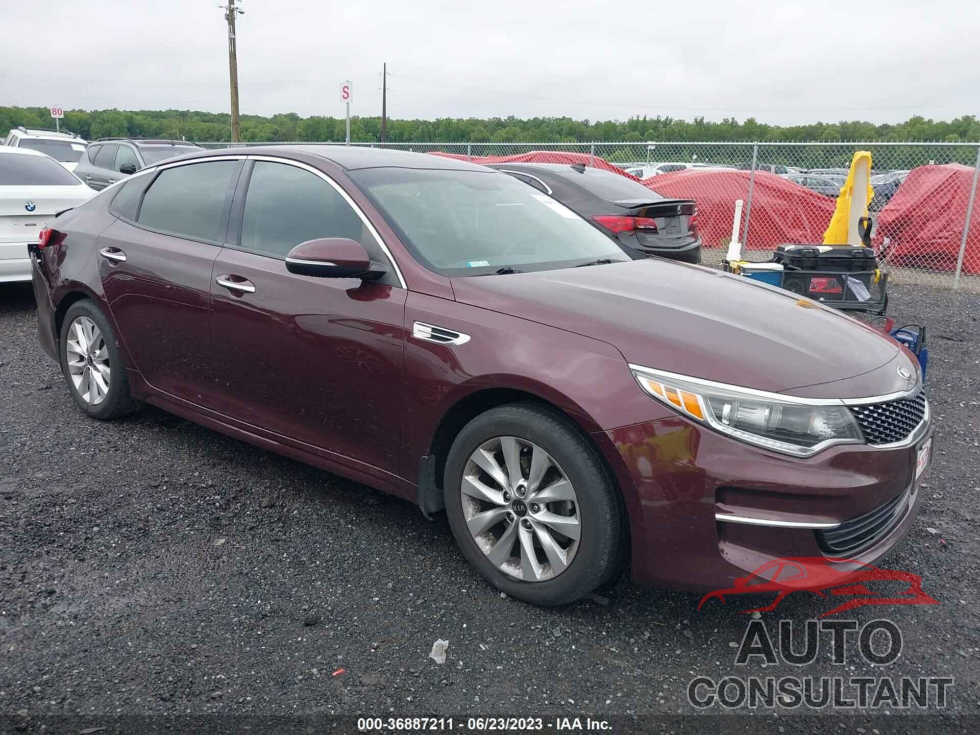 KIA OPTIMA 2018 - 5XXGU4L34JG222265
