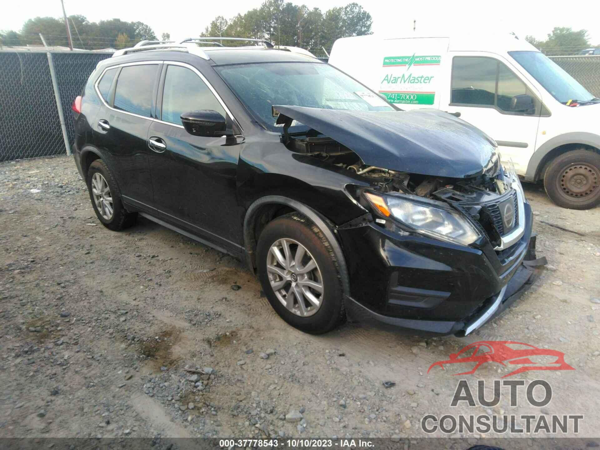 NISSAN ROGUE 2017 - KNMAT2MT3HP618282