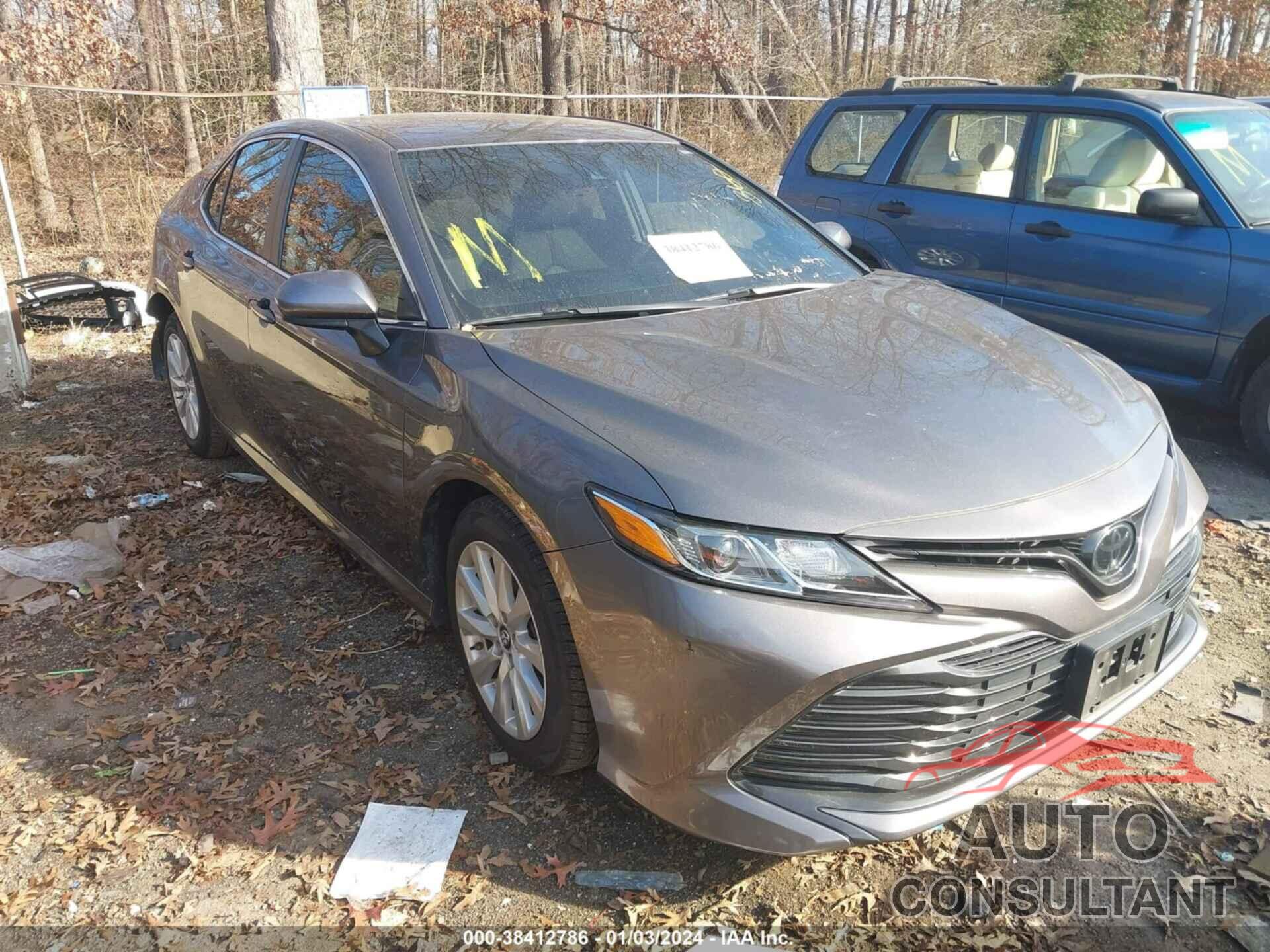TOYOTA CAMRY 2019 - 4T1B11HK2KU773142
