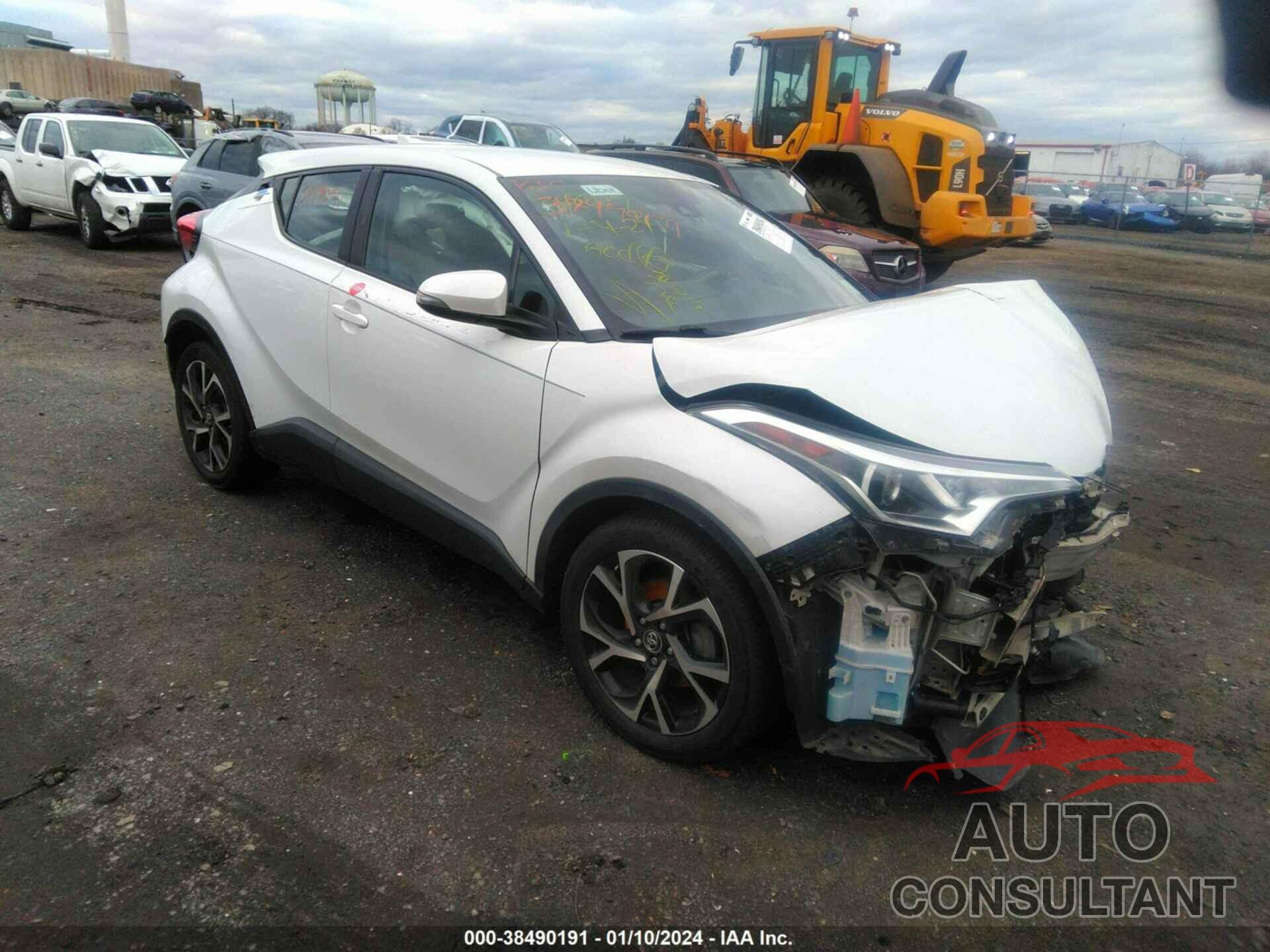 TOYOTA C-HR 2018 - NMTKHMBXXJR050940